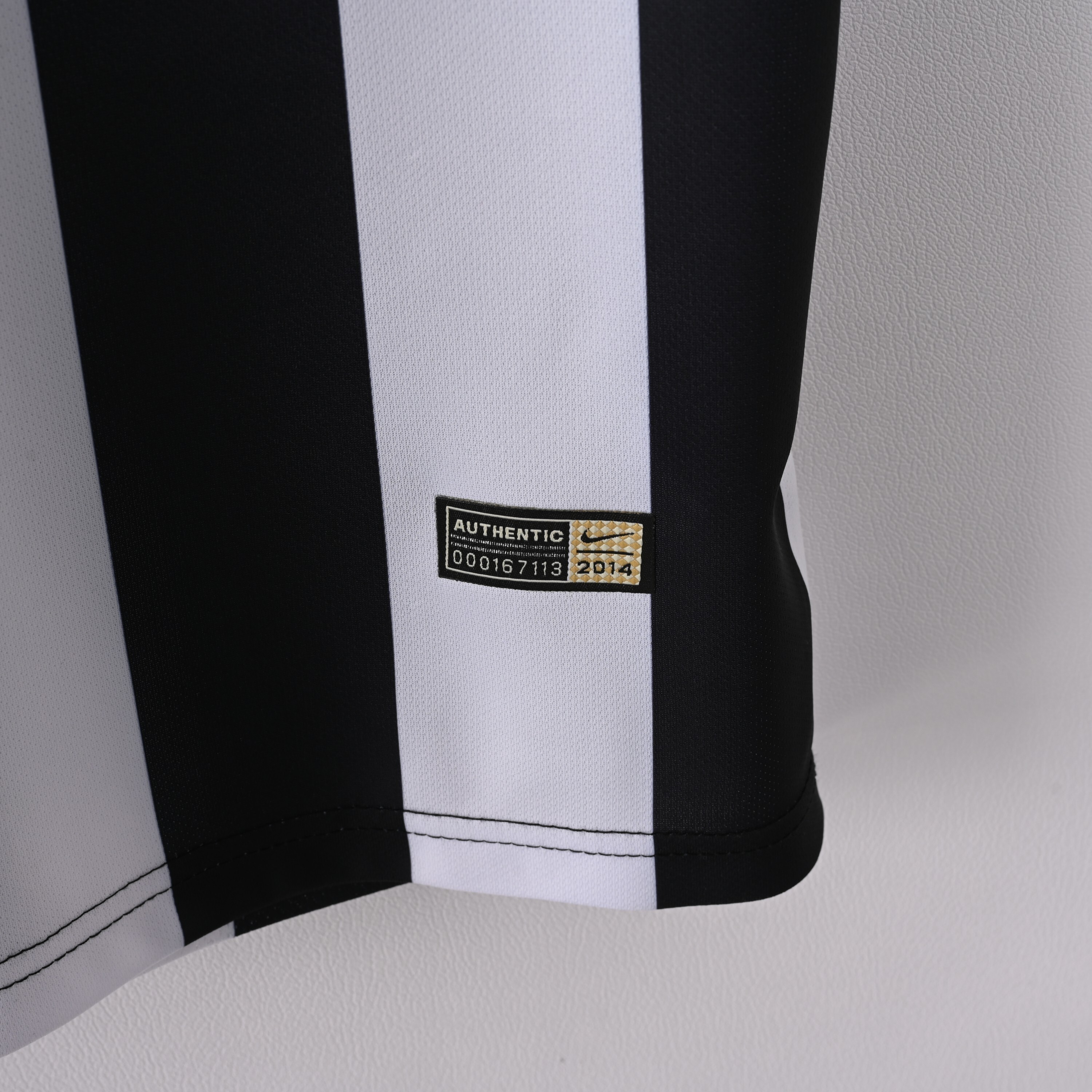 2015-2016 Juventus Home jersey