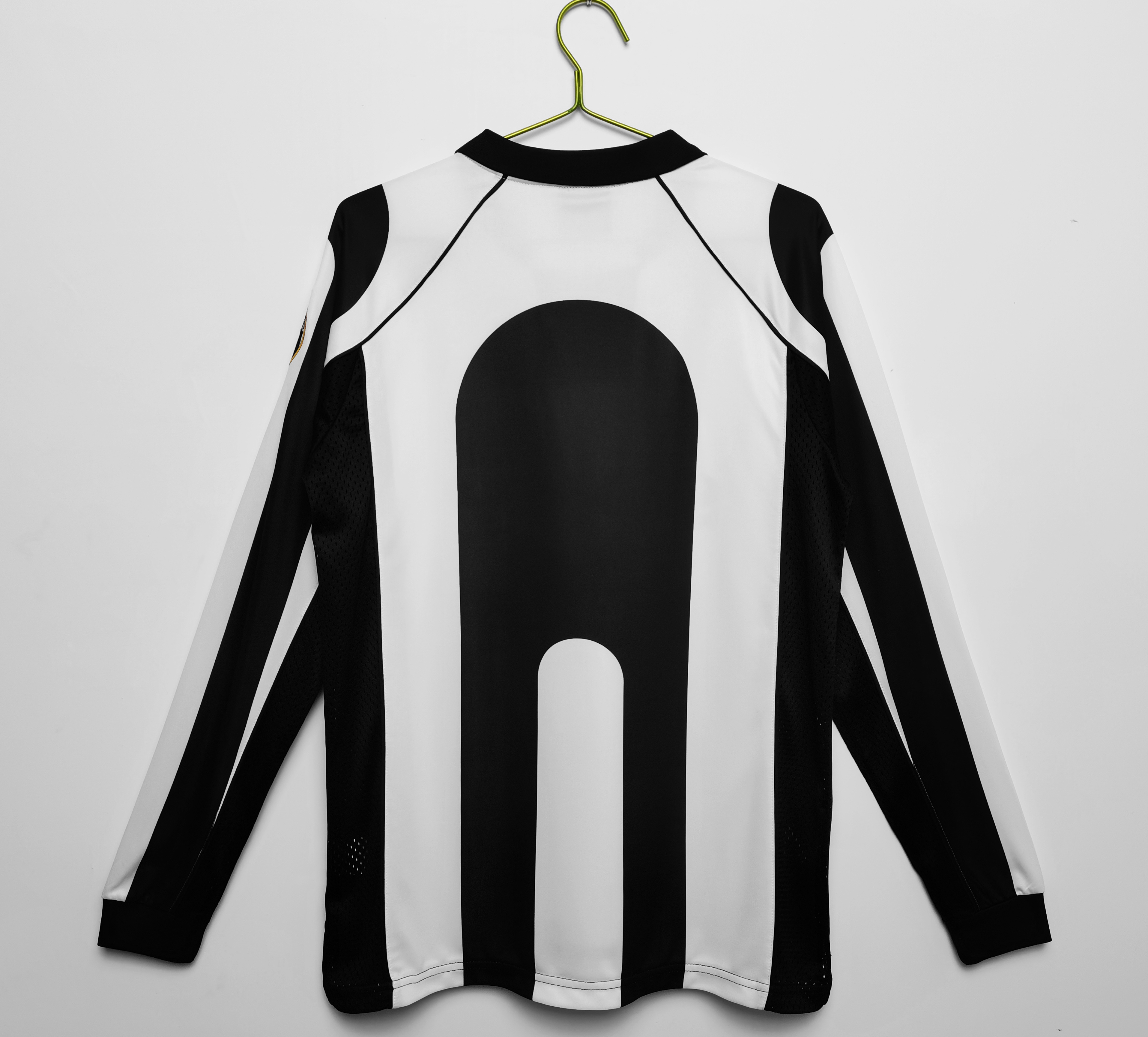 Long sleeves 1997-1998 Juventus Home jersey