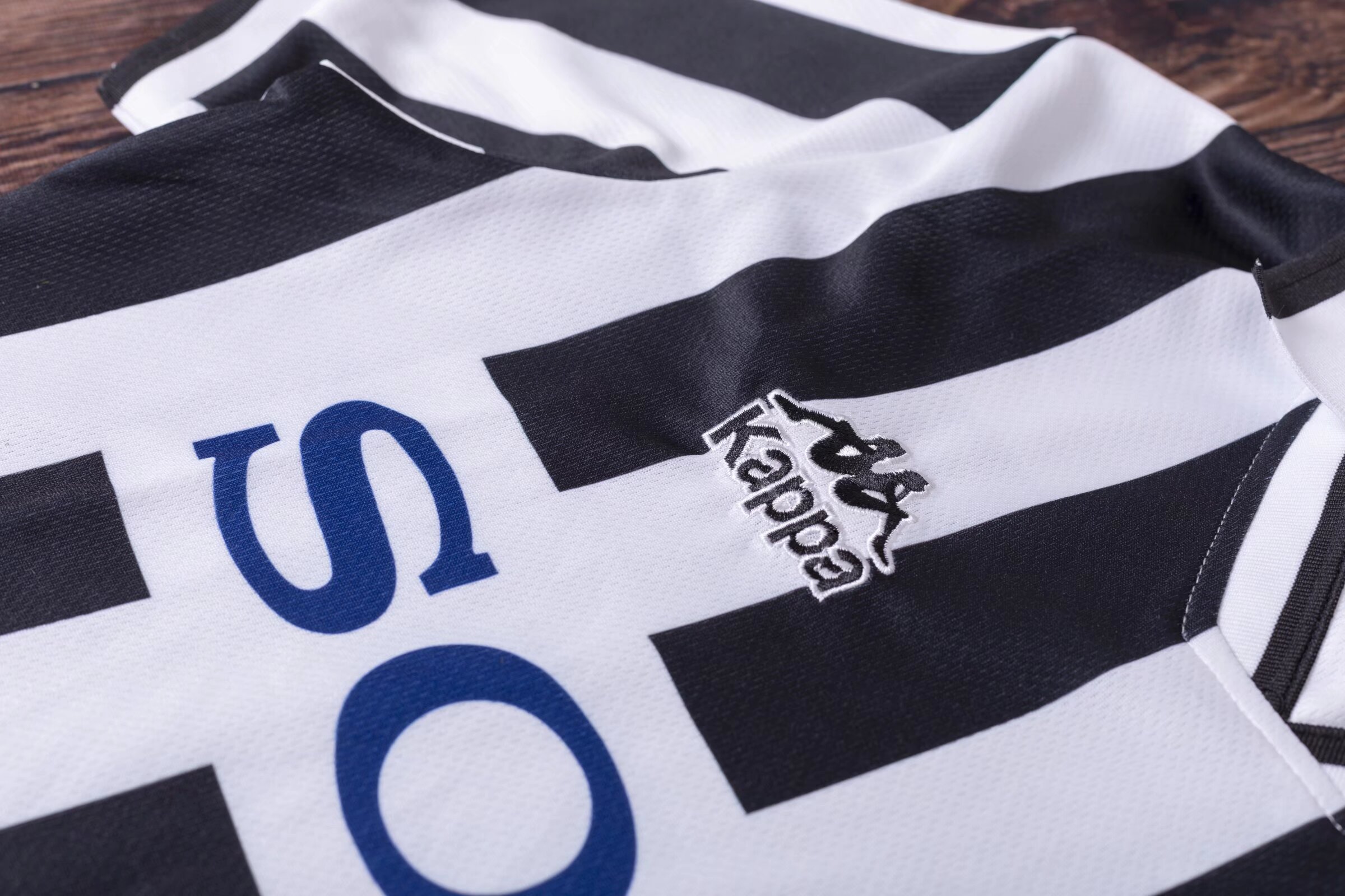 1996-1997 Juventus Home jersey