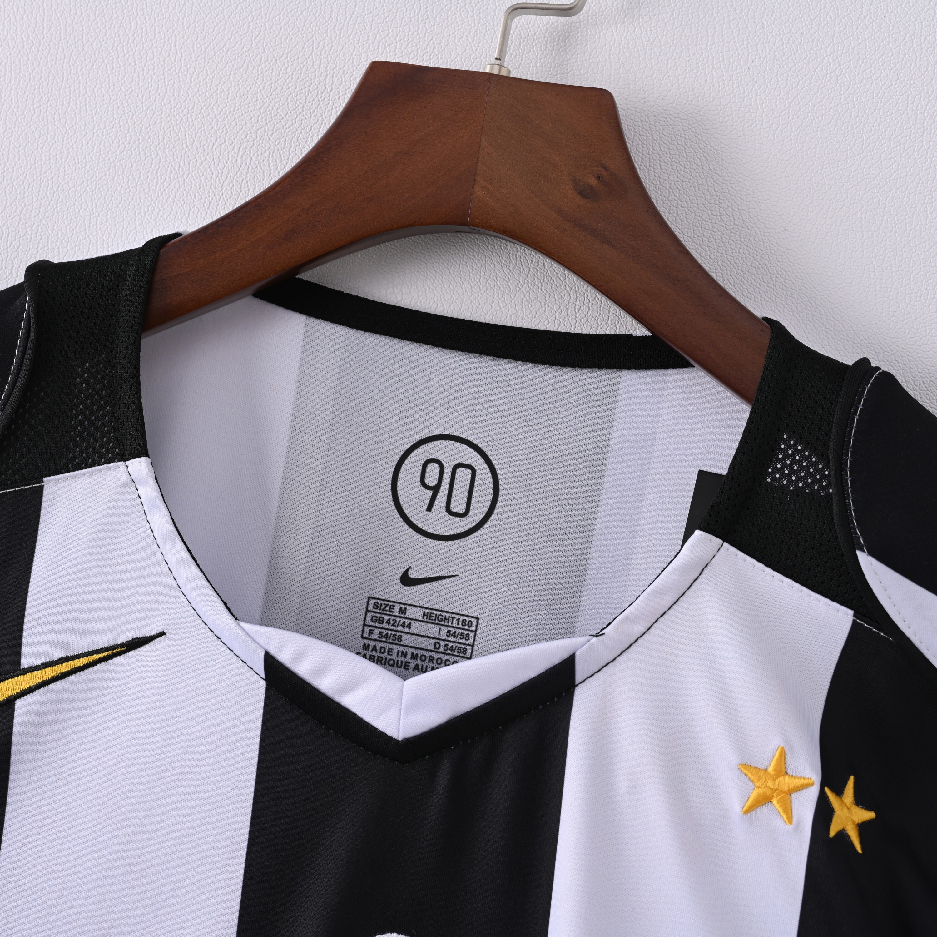 2004-2005 Juventus Home jersey