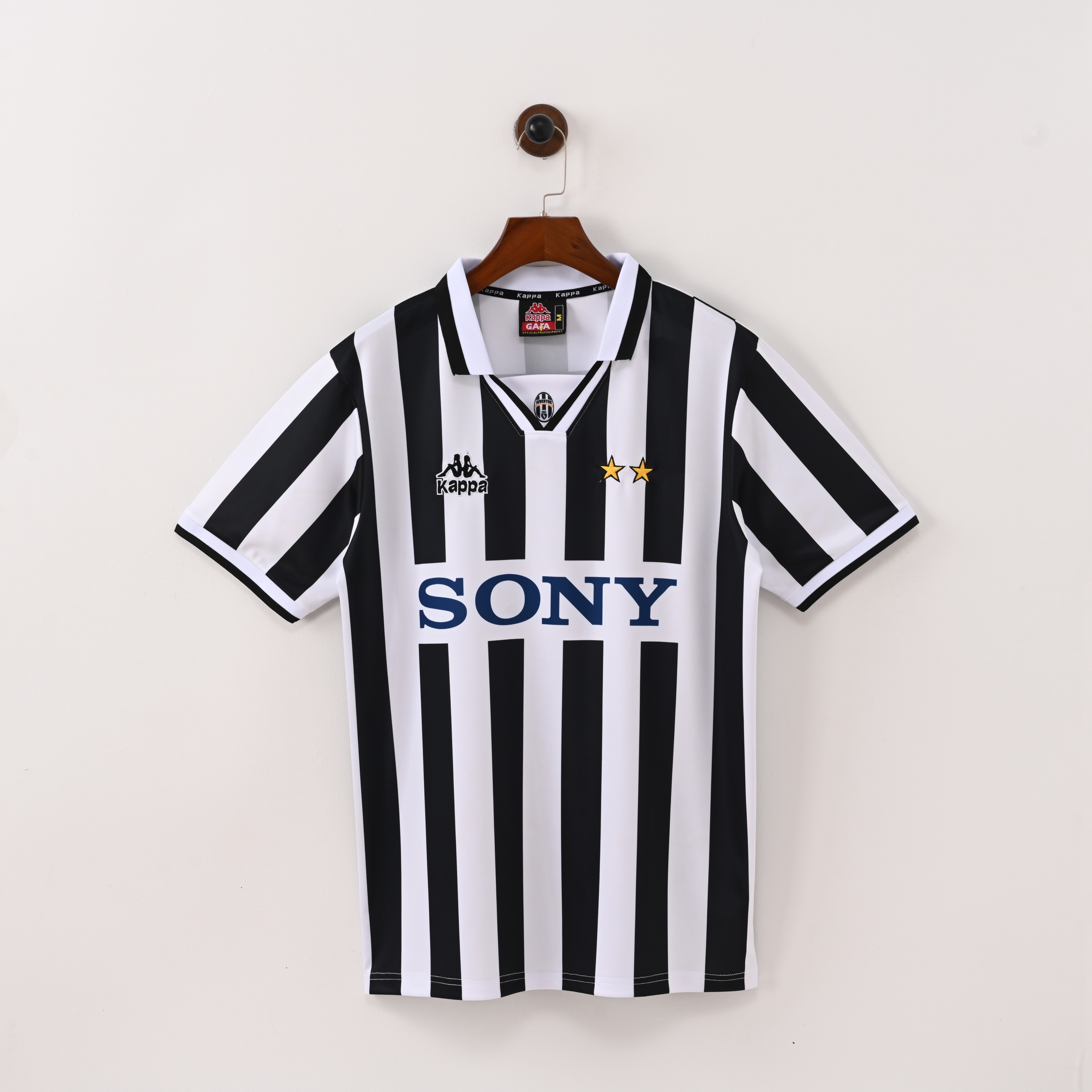 1996-1997 Juventus Home jersey