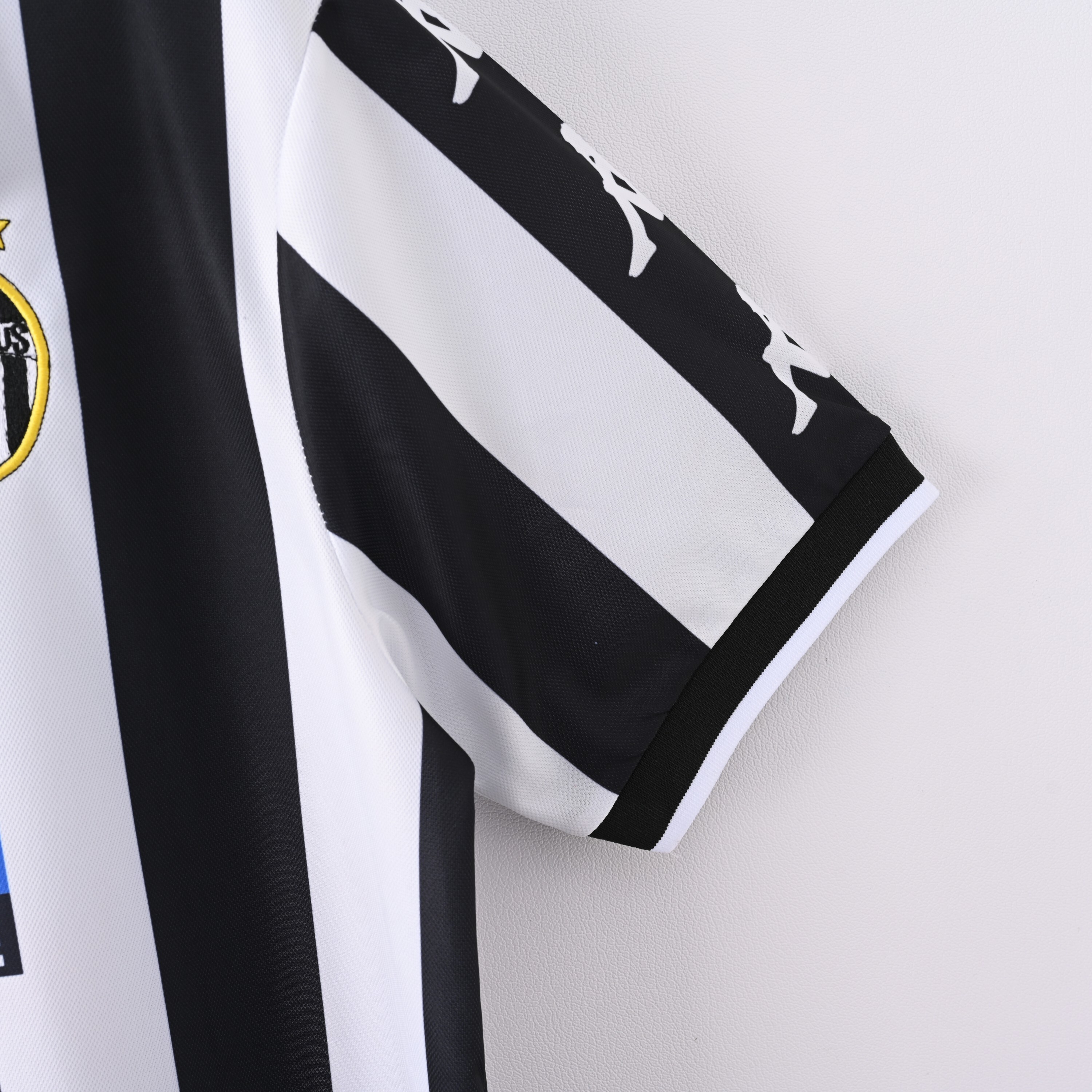 1999-2000 Juventus Home jersey