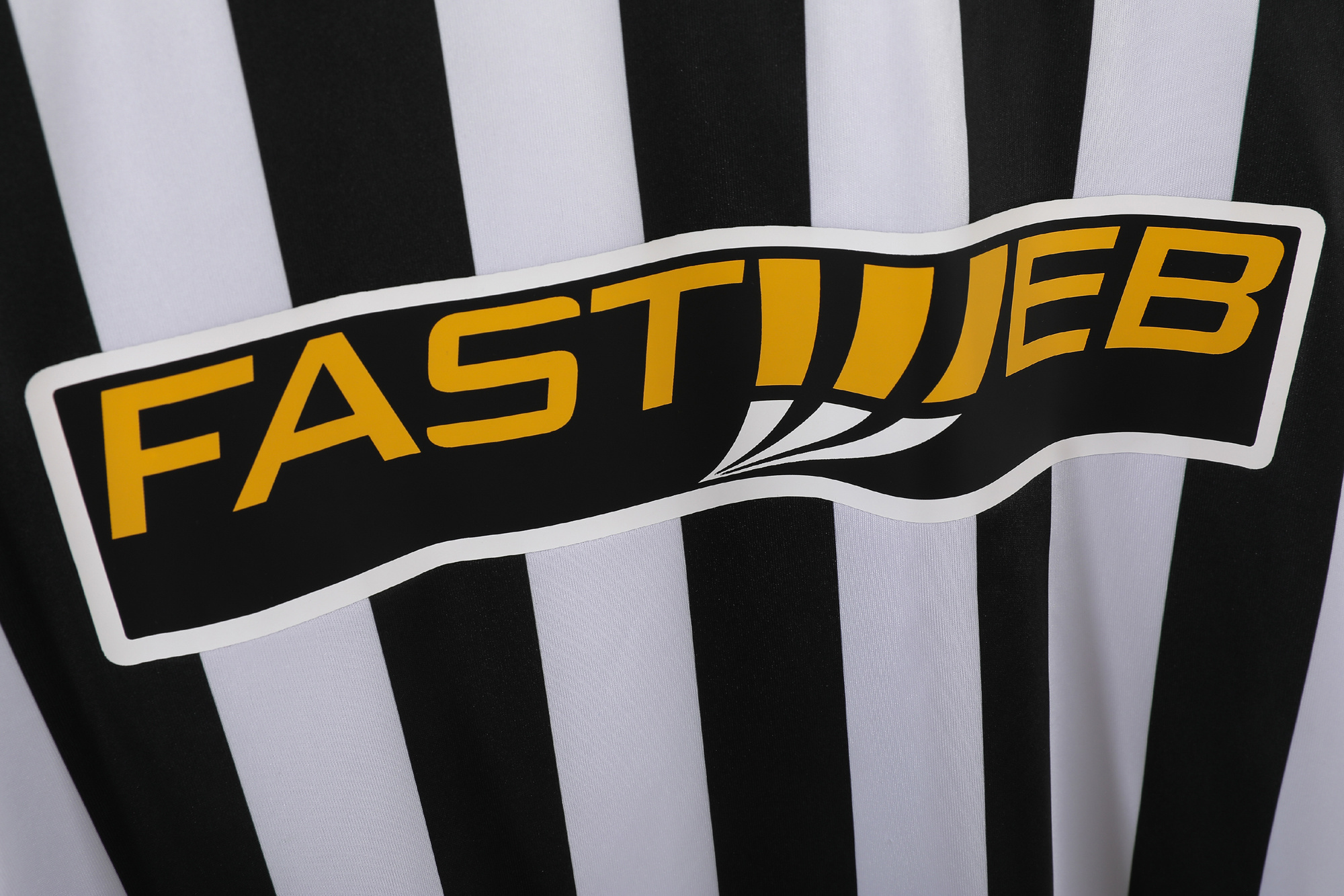 2003-2004 Juventus Home jersey