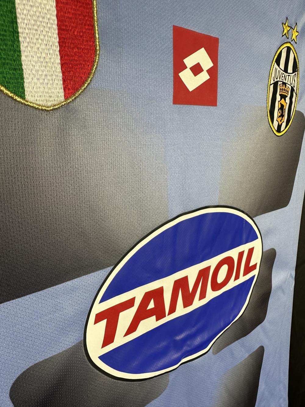 2002-2003 Juventus Goalkeeper jersey
