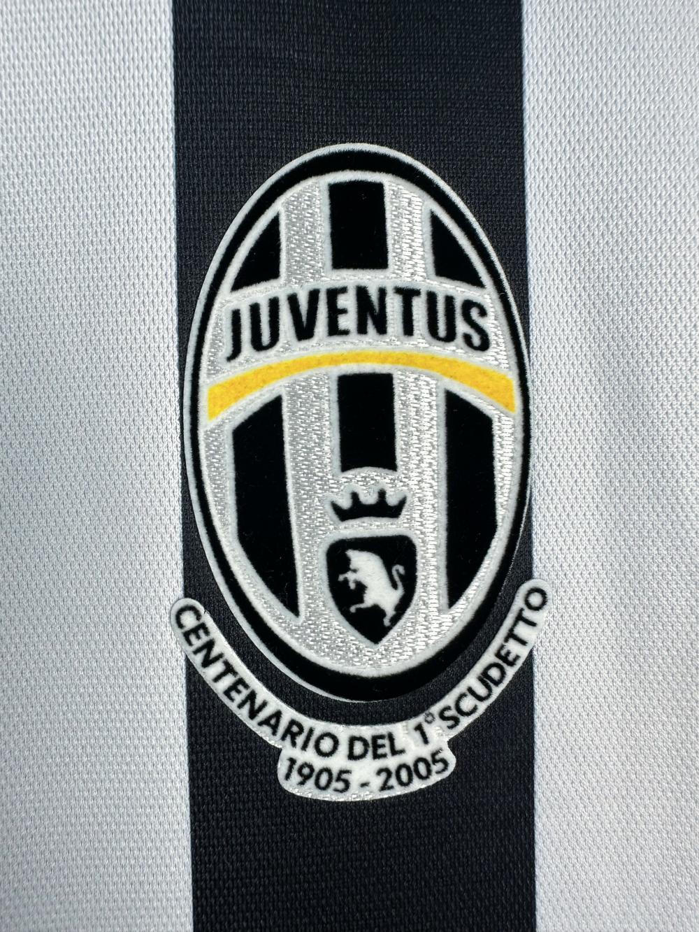 2005-2006 Juventus Home jersey