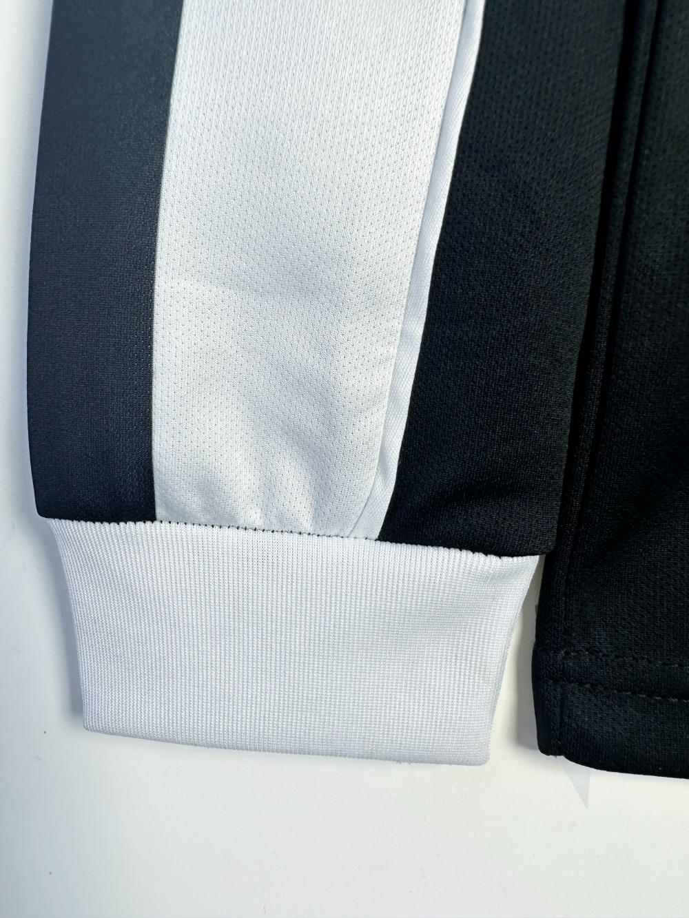 Long sleeves 2002-2003 Juventus Home jersey