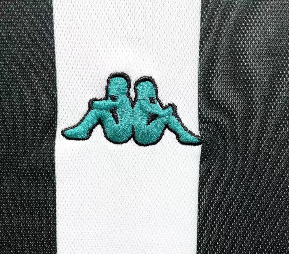 1992-1994 Juventus Home jersey