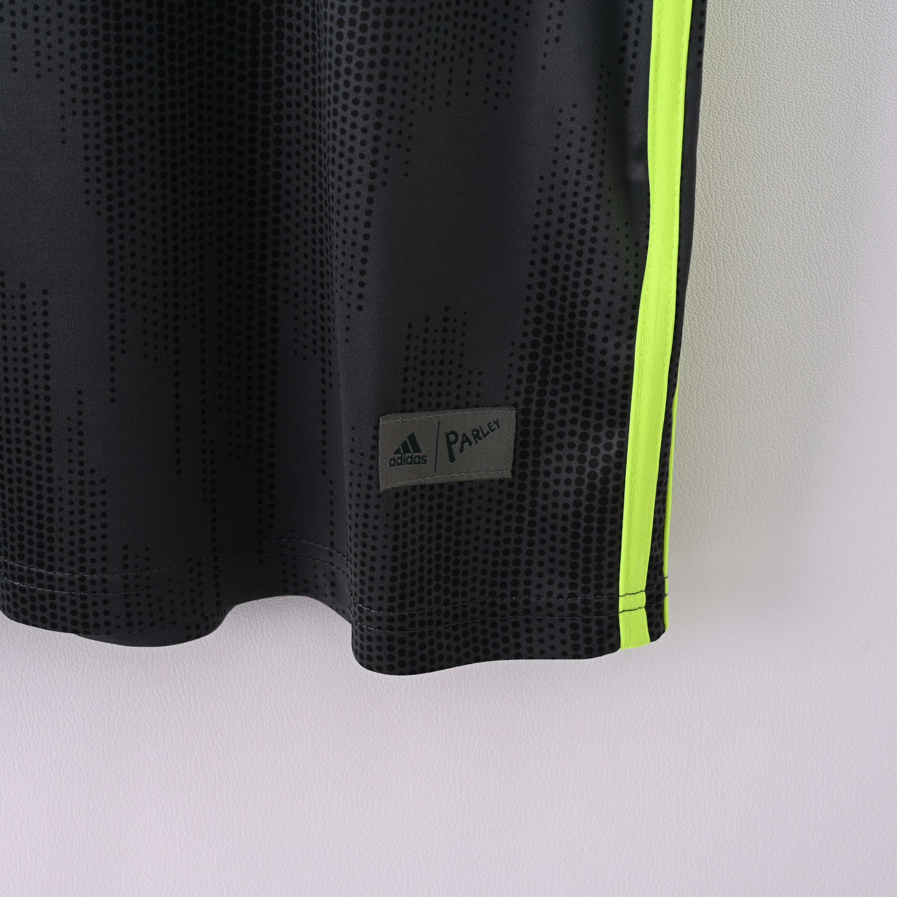 2018-2019 Juventus Away jersey