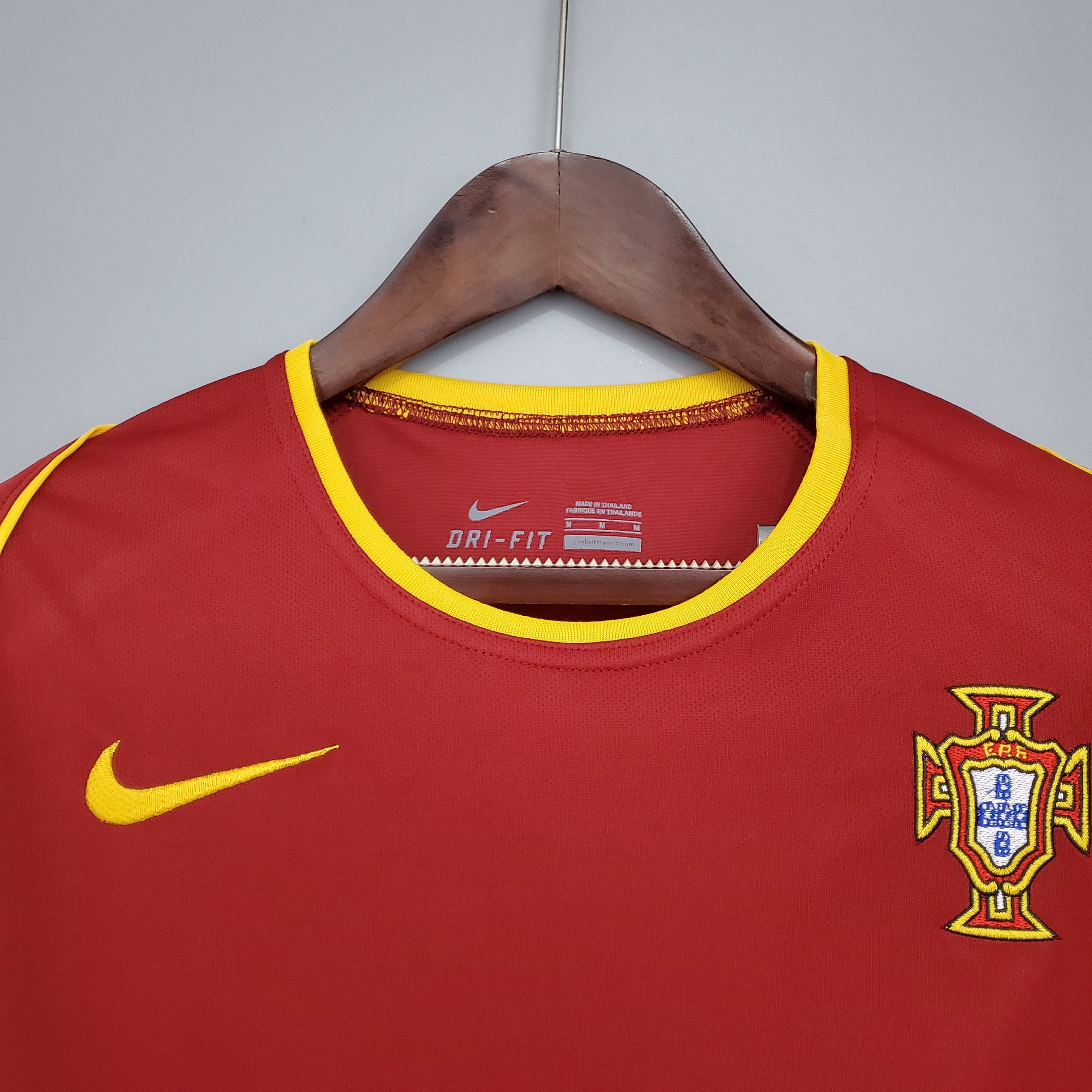 2002 Portugal Home jersey