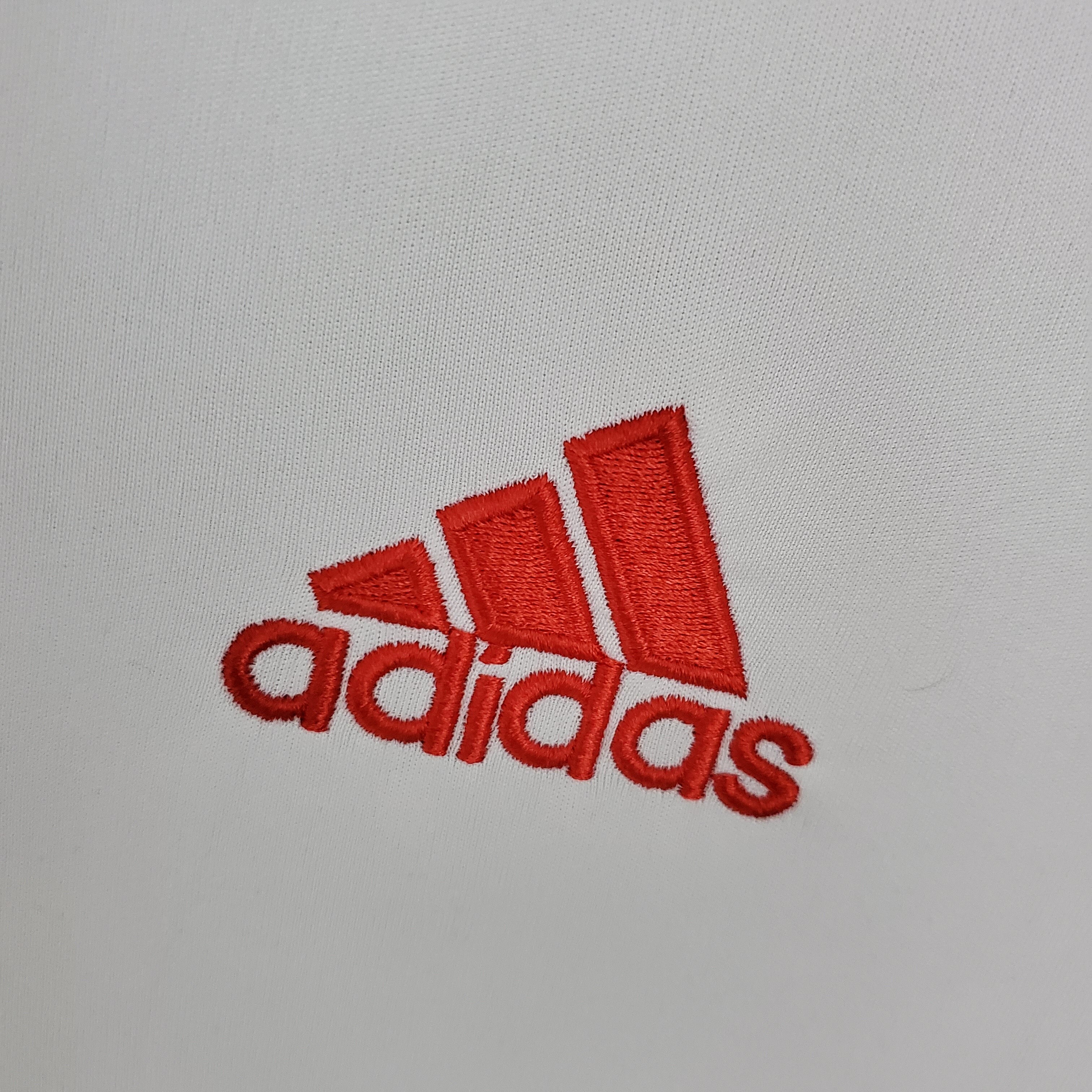 2013-2014 Benfica Away jersey