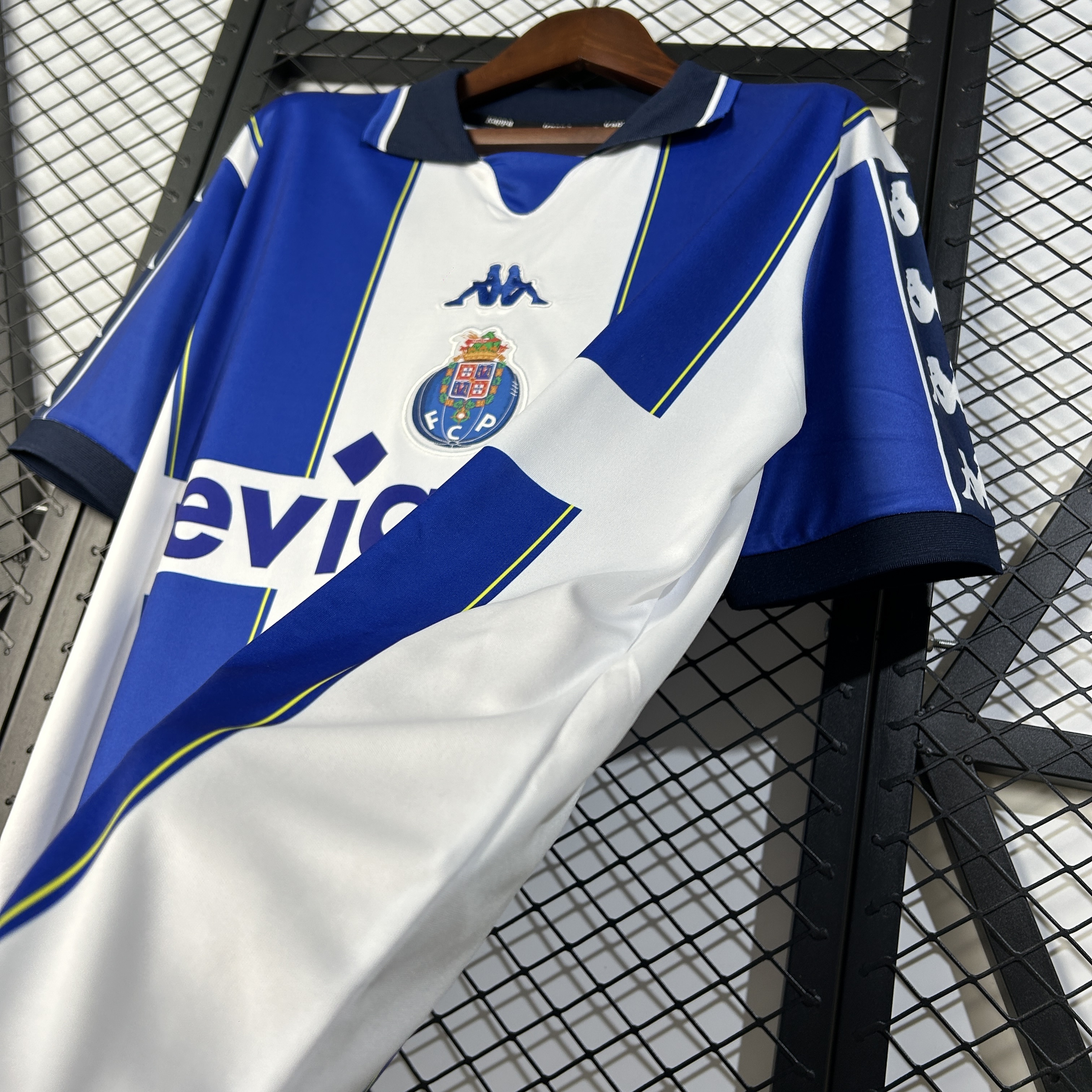 1999-2000 Porto Home jersey