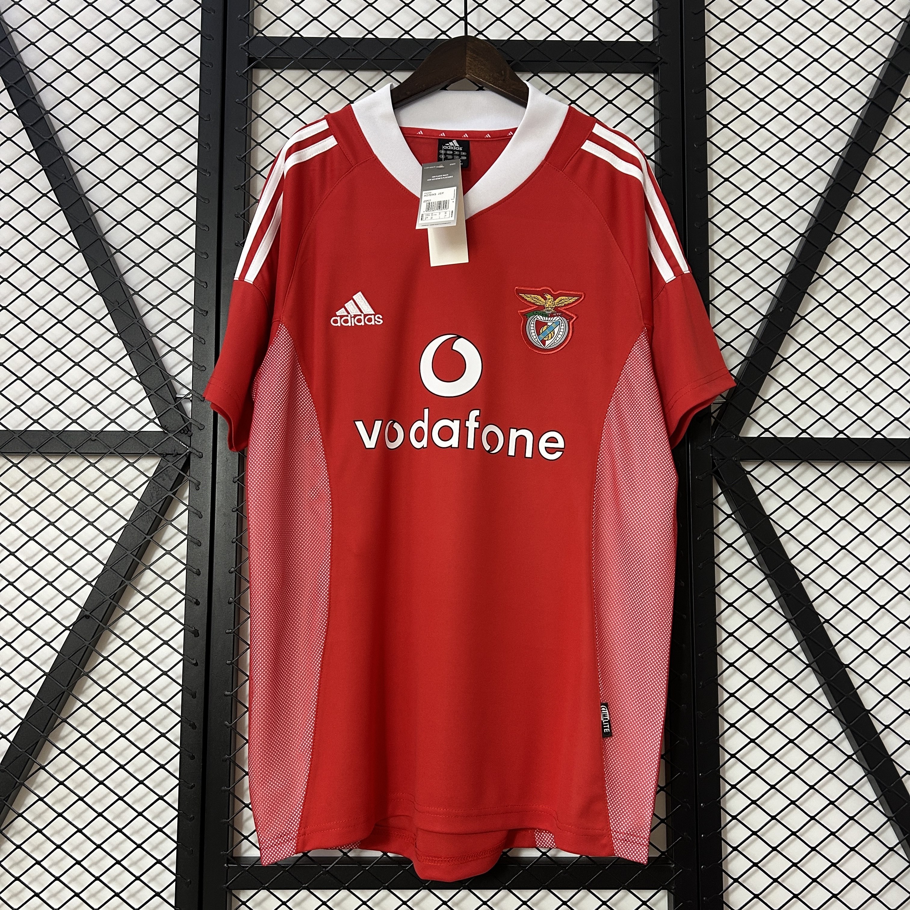 2002-2003 Benfica Home jersey
