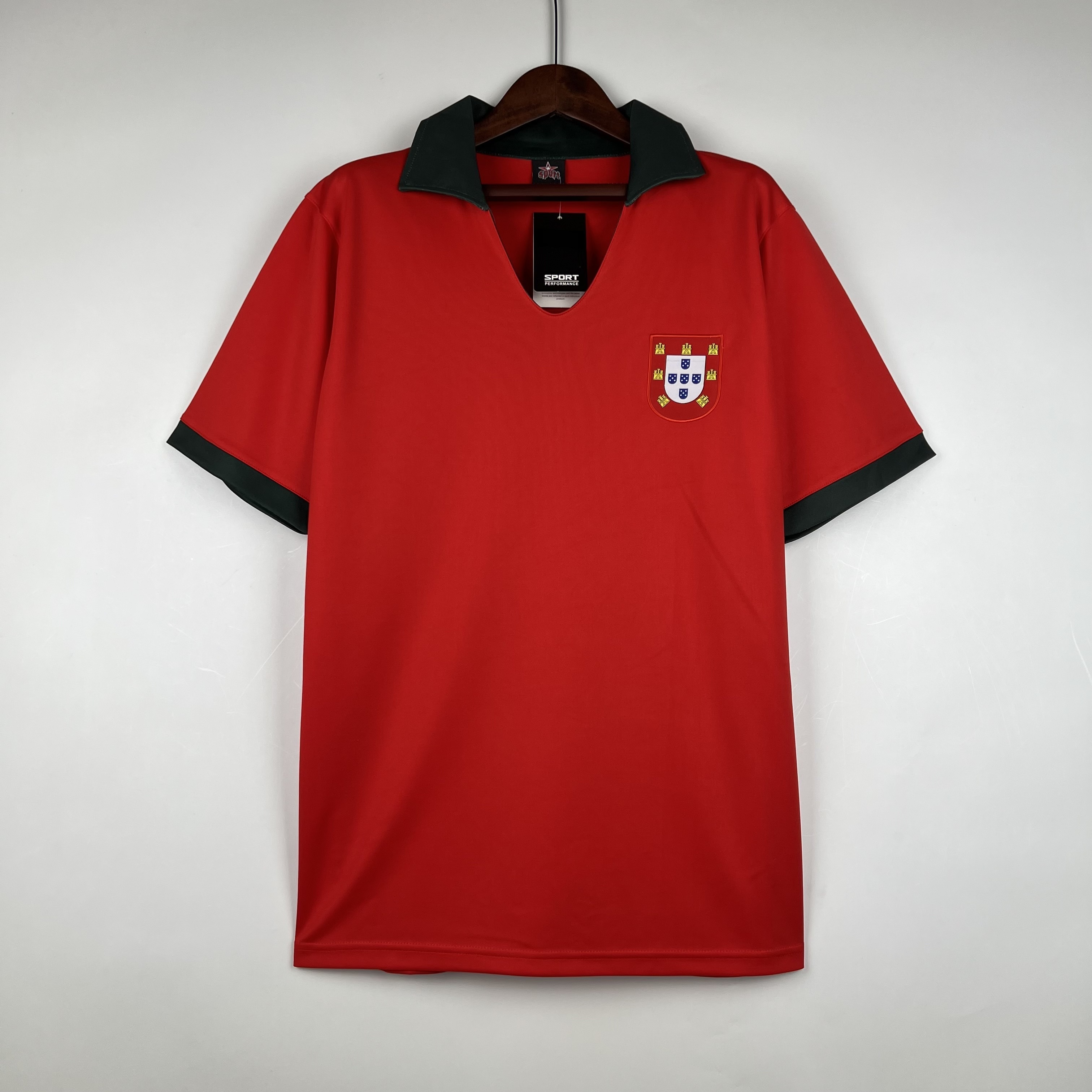 1972 Portugal Home jersey