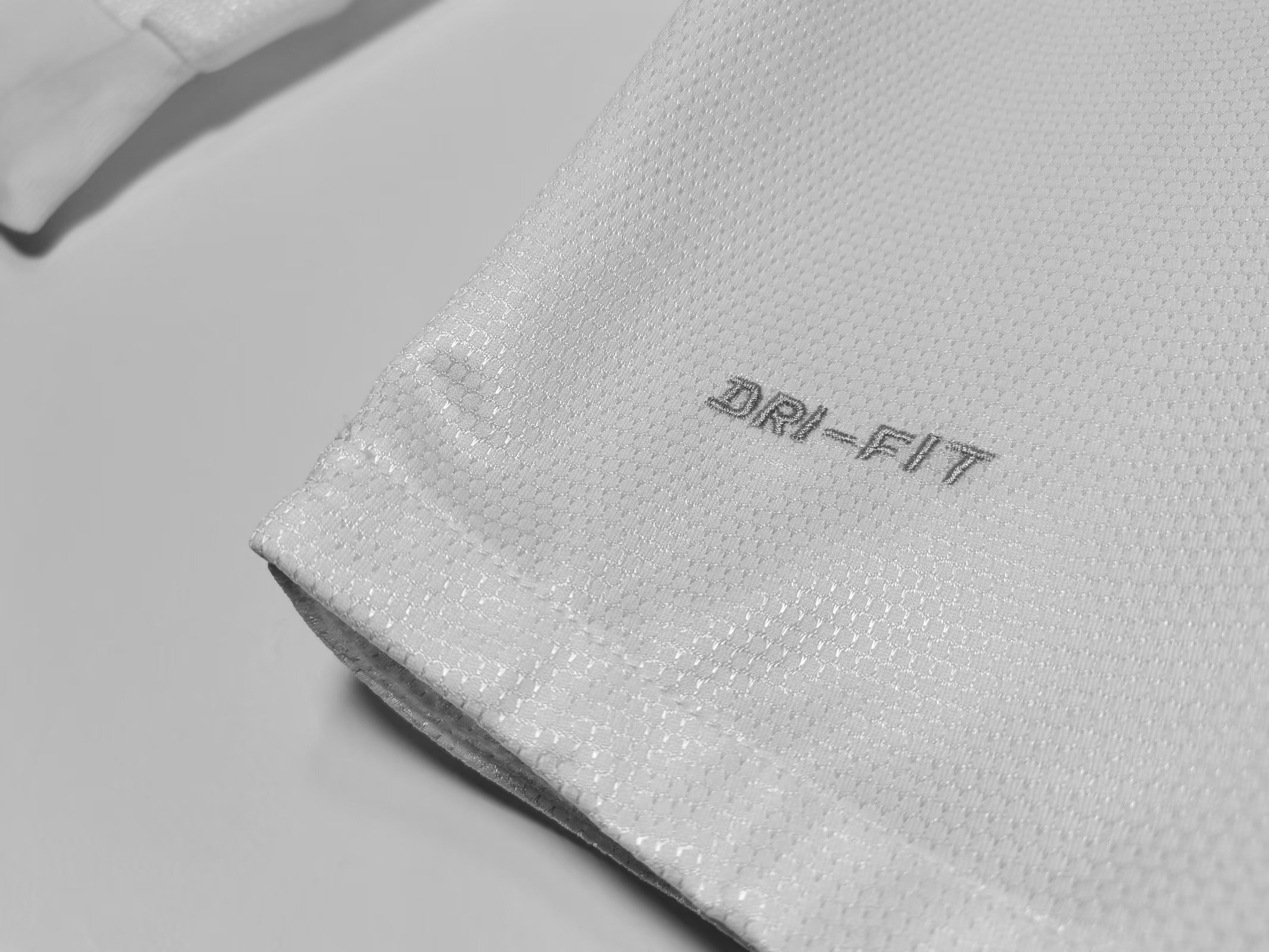 Long sleeves 2012-2013 Portugal Away jersey