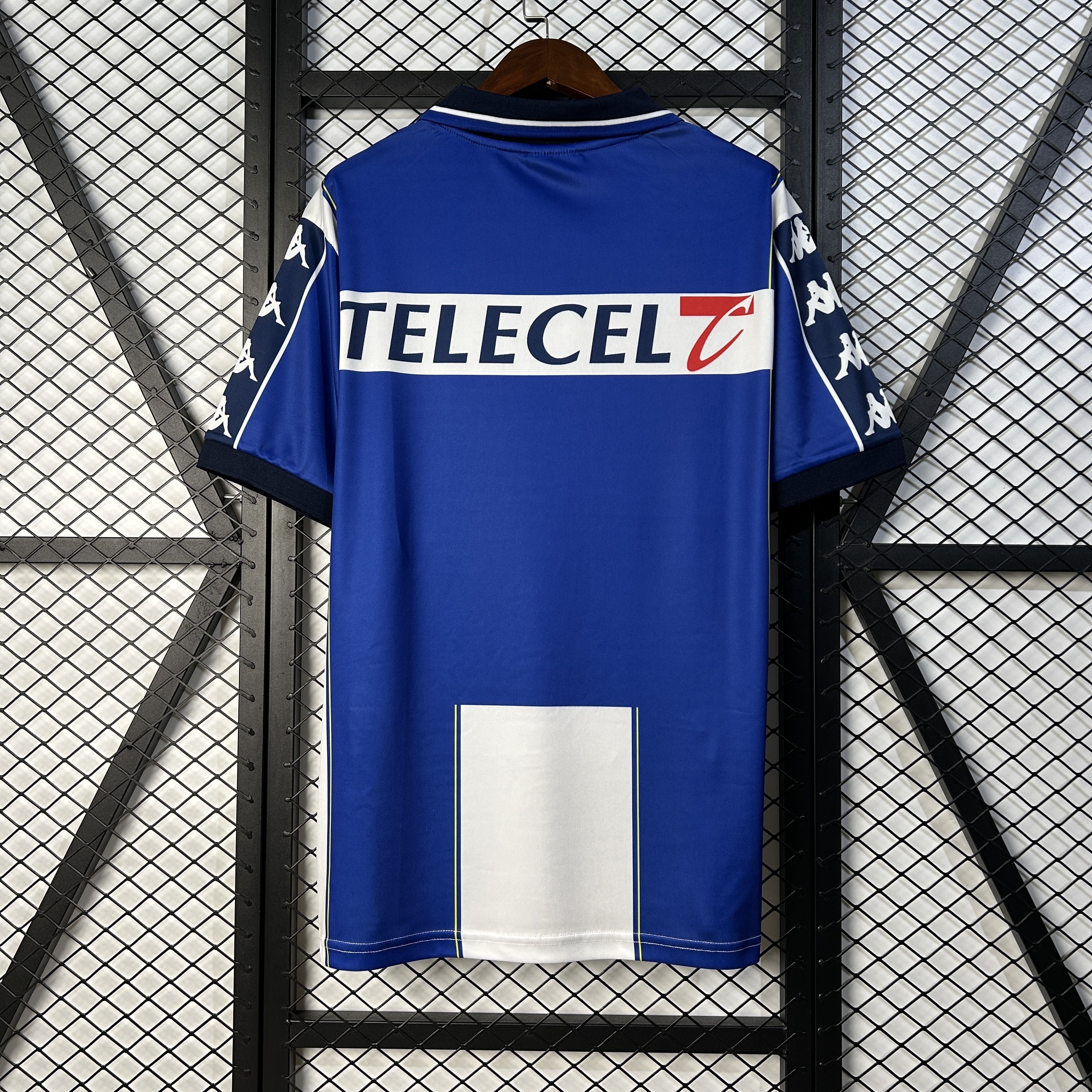 1999-2000 Porto Home jersey