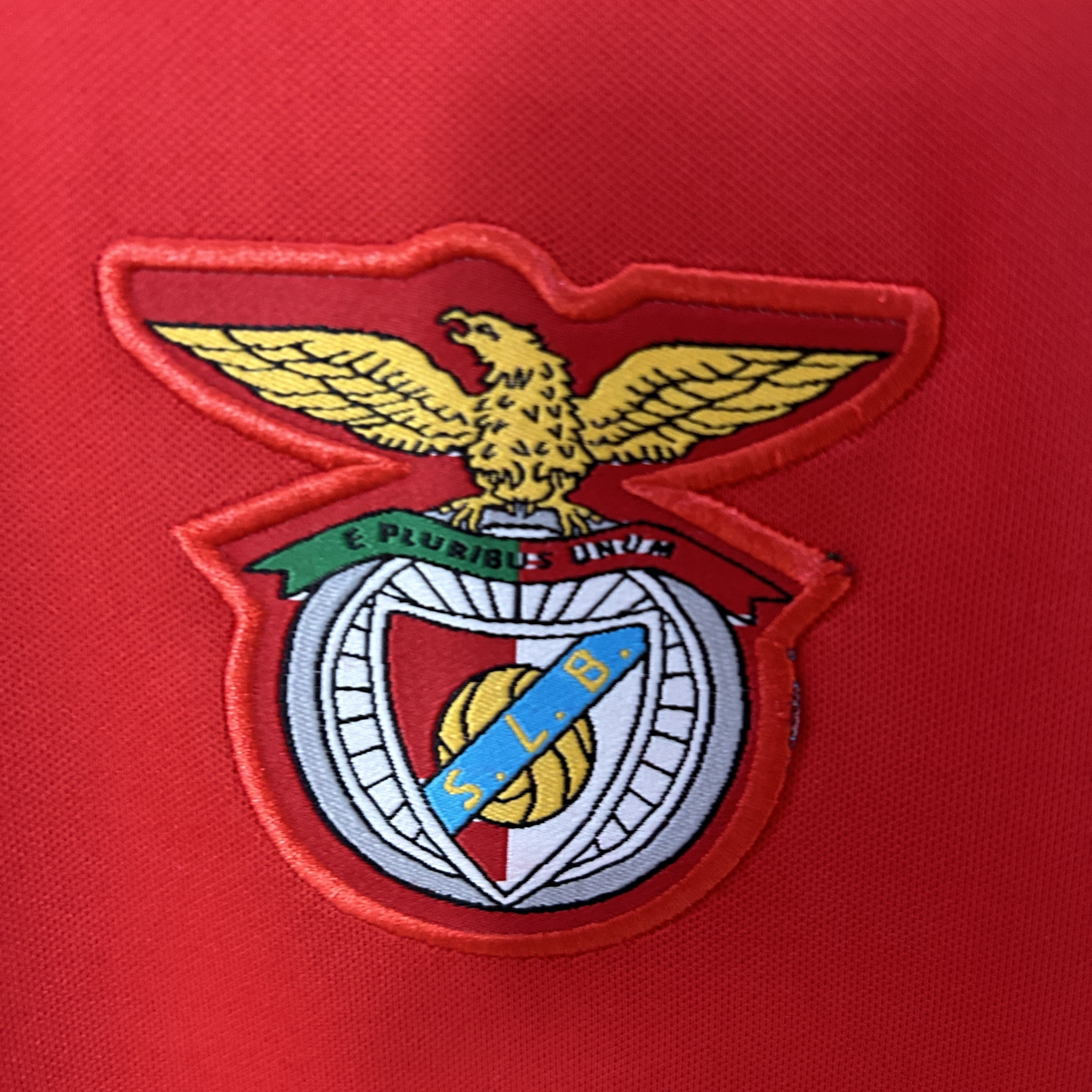 2002-2003 Benfica Home jersey