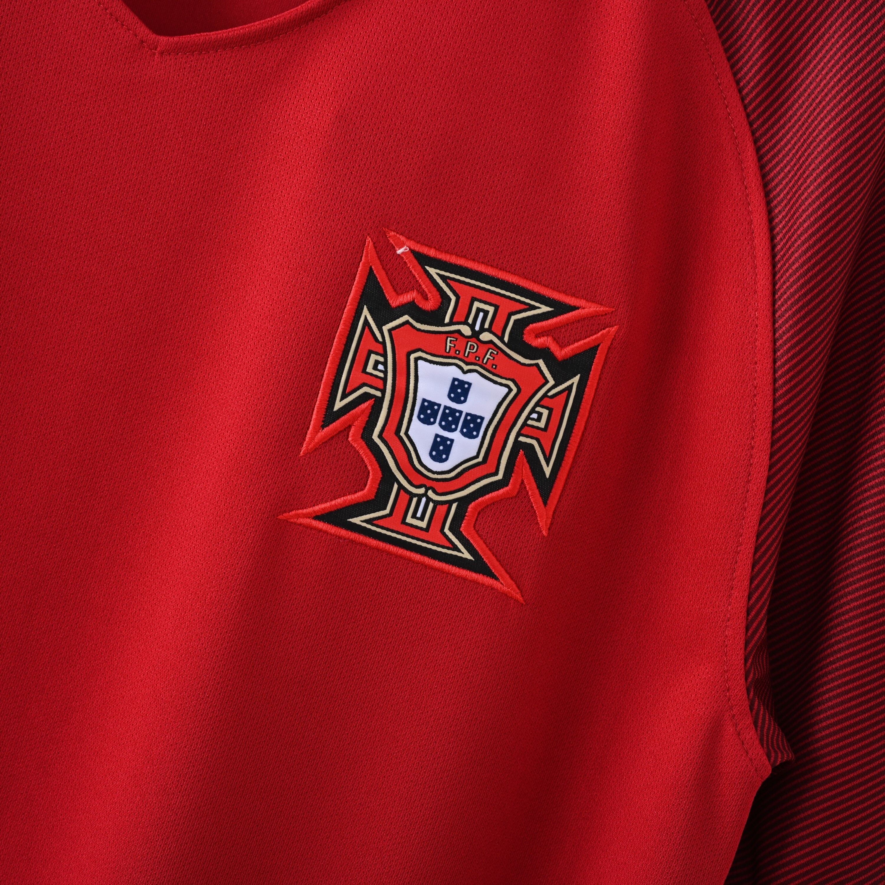2016 Portugal Home jersey