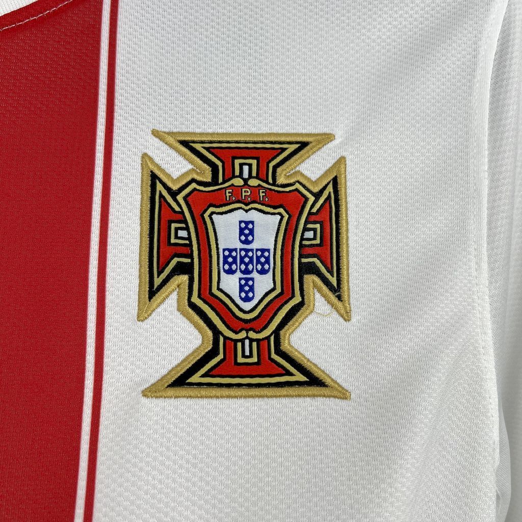 2010 Portugal Away jersey