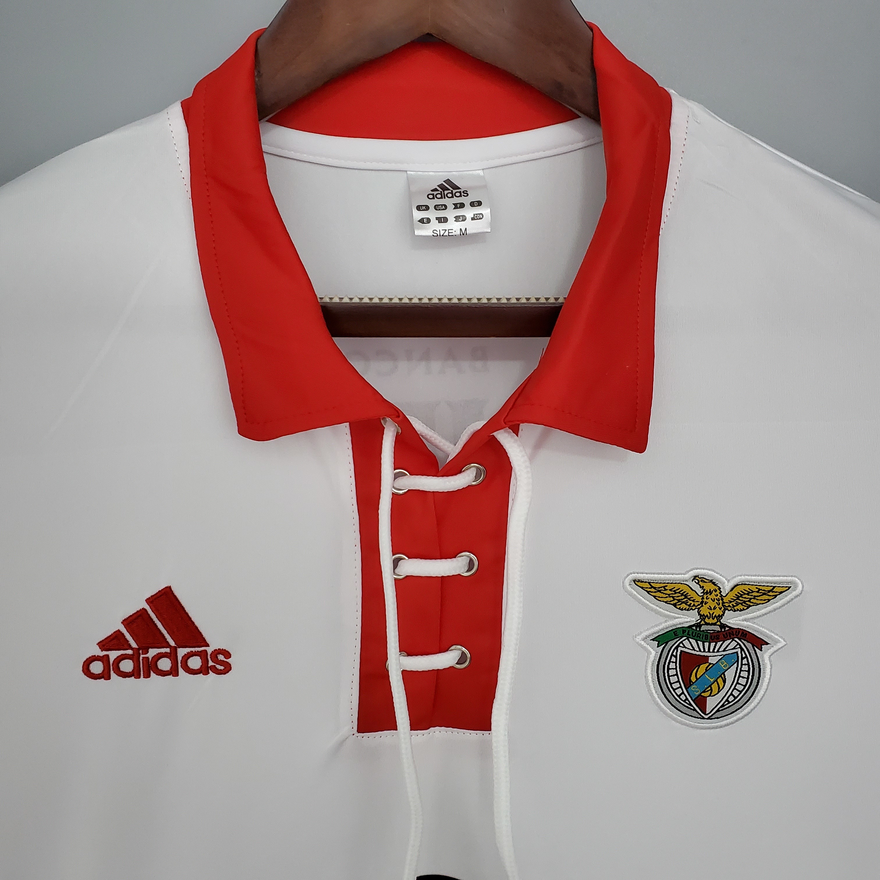 2004-2005 Benfica Away jersey