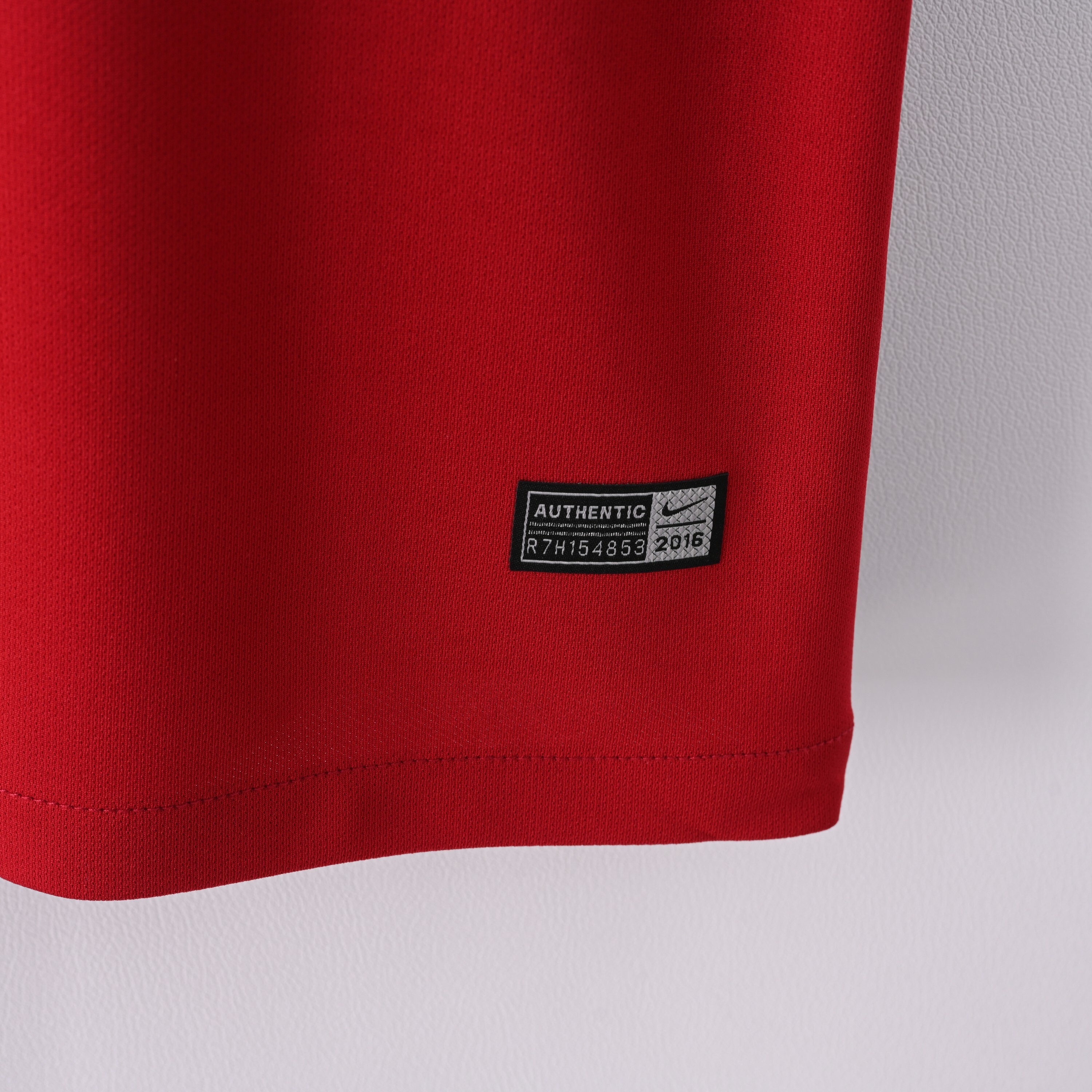 2016 Portugal Home jersey