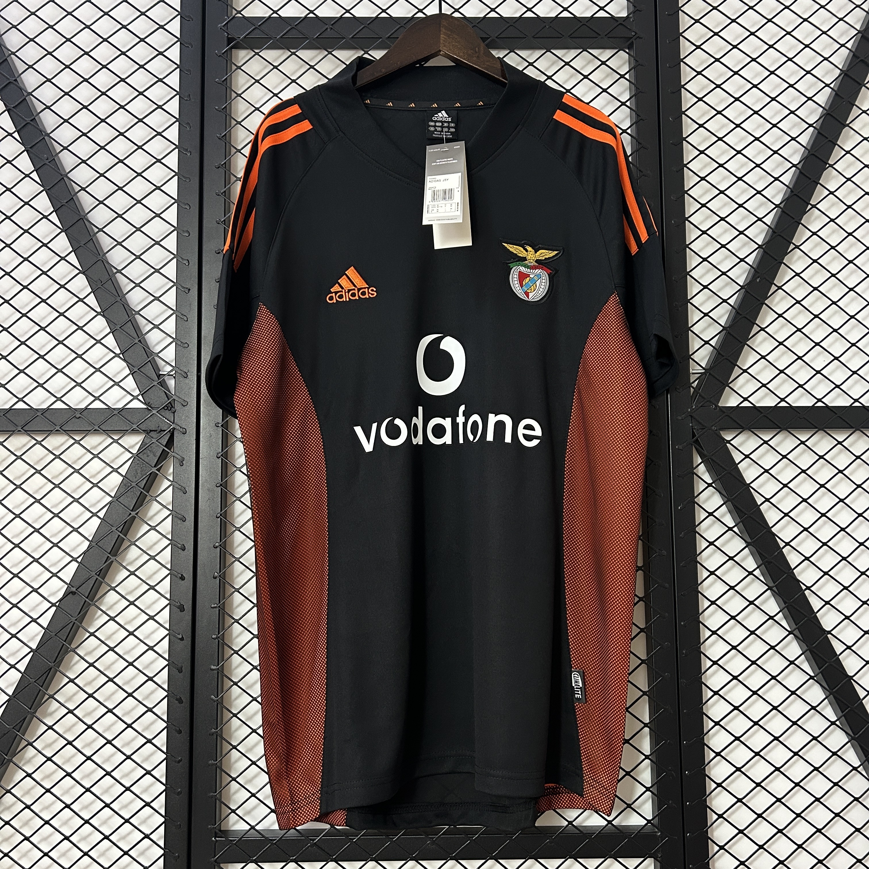 2002-2003 Benfica Away jersey
