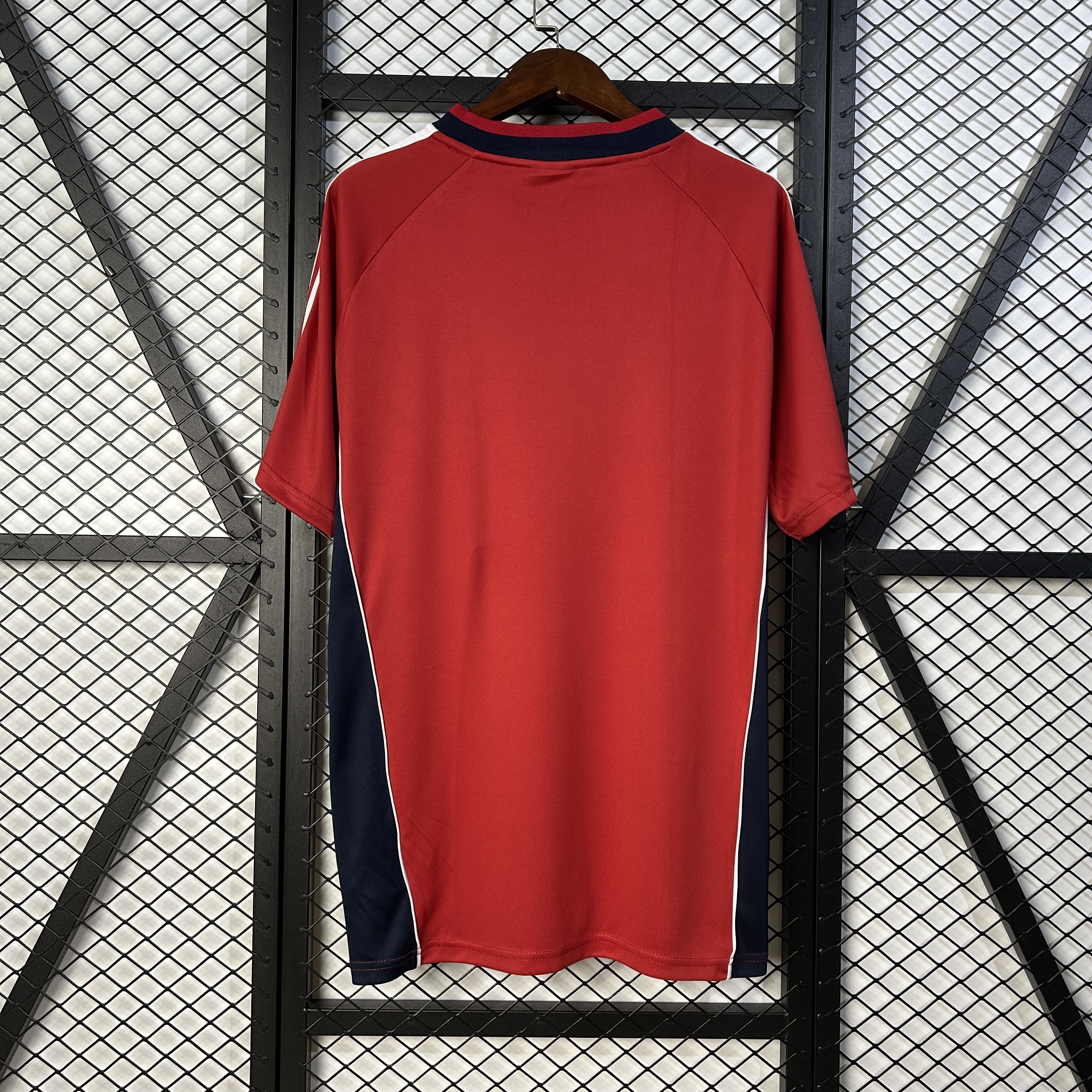 1999-2000 Benfica Home jersey