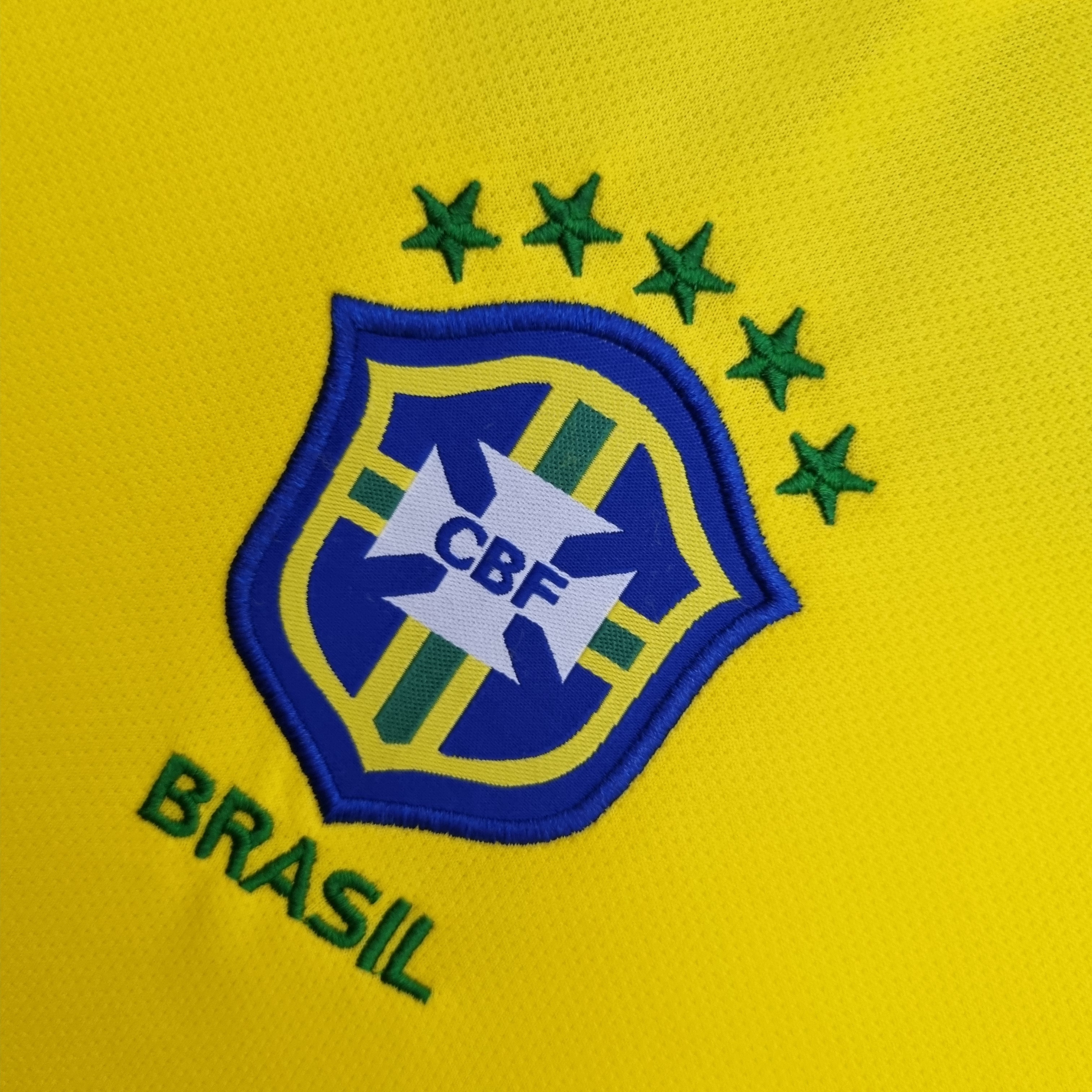 2004-2006 Brazil Home jersey