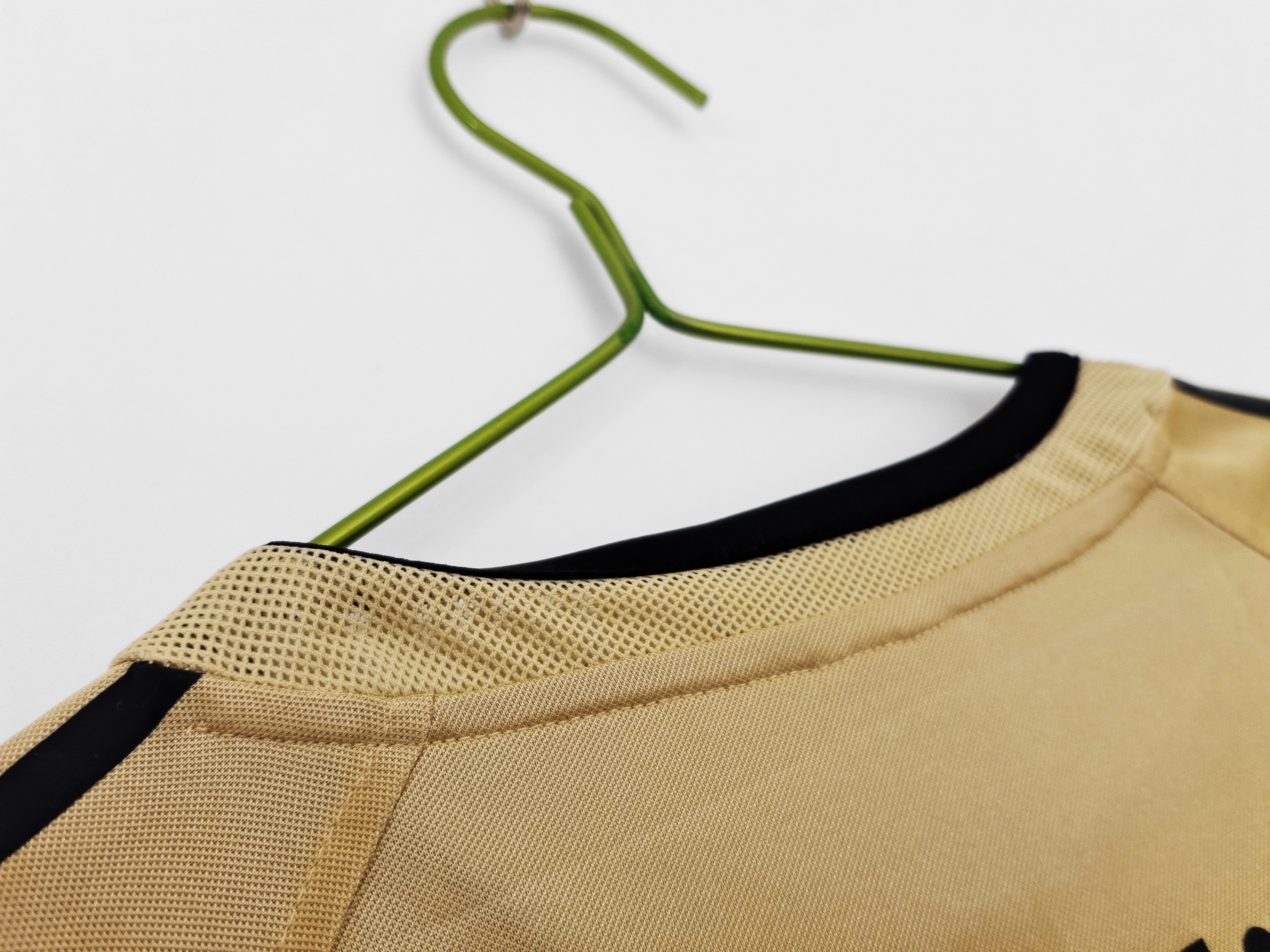 2004-2005 Bayern Munchen Away jersey