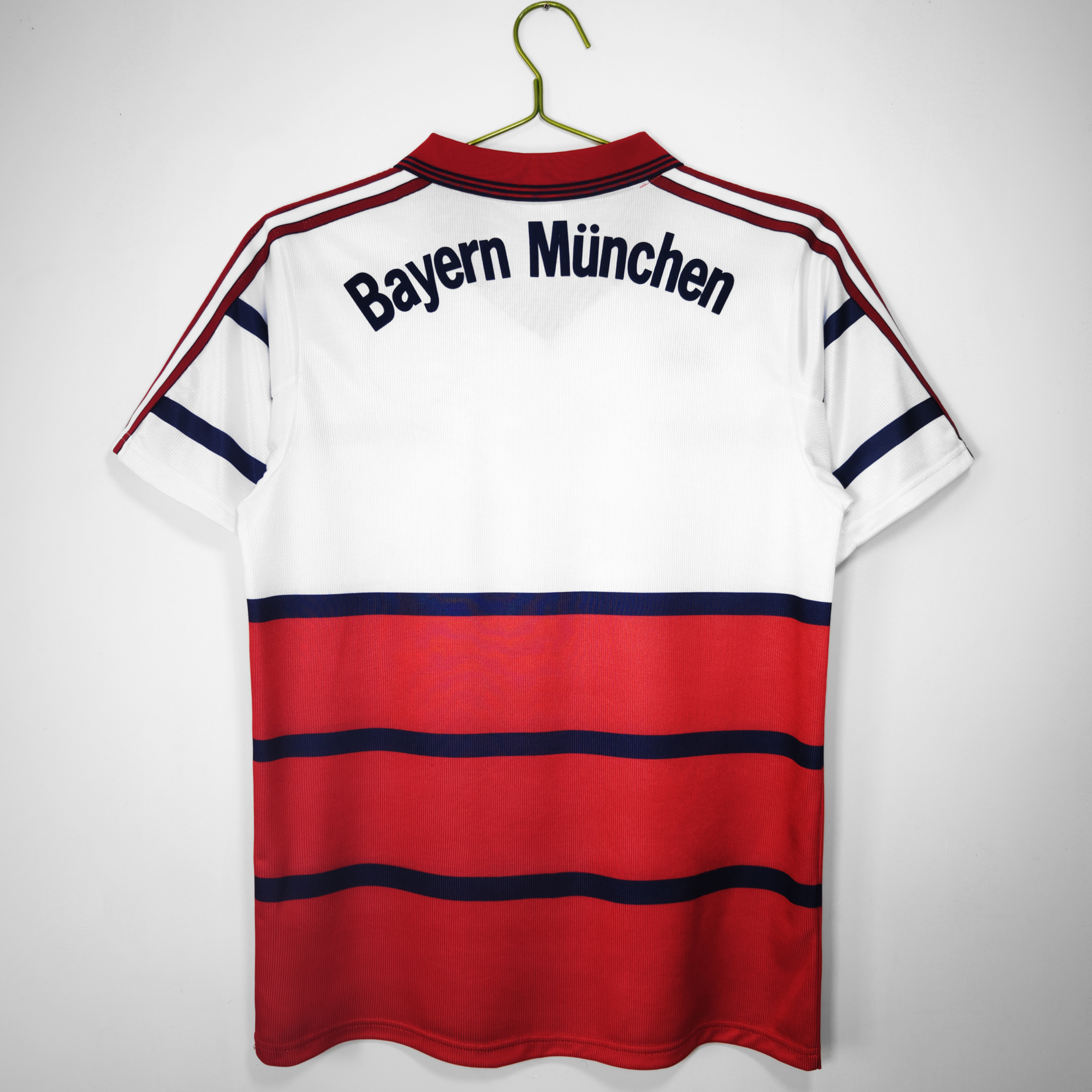 1998-2000 Bayern Munchen Away jersey