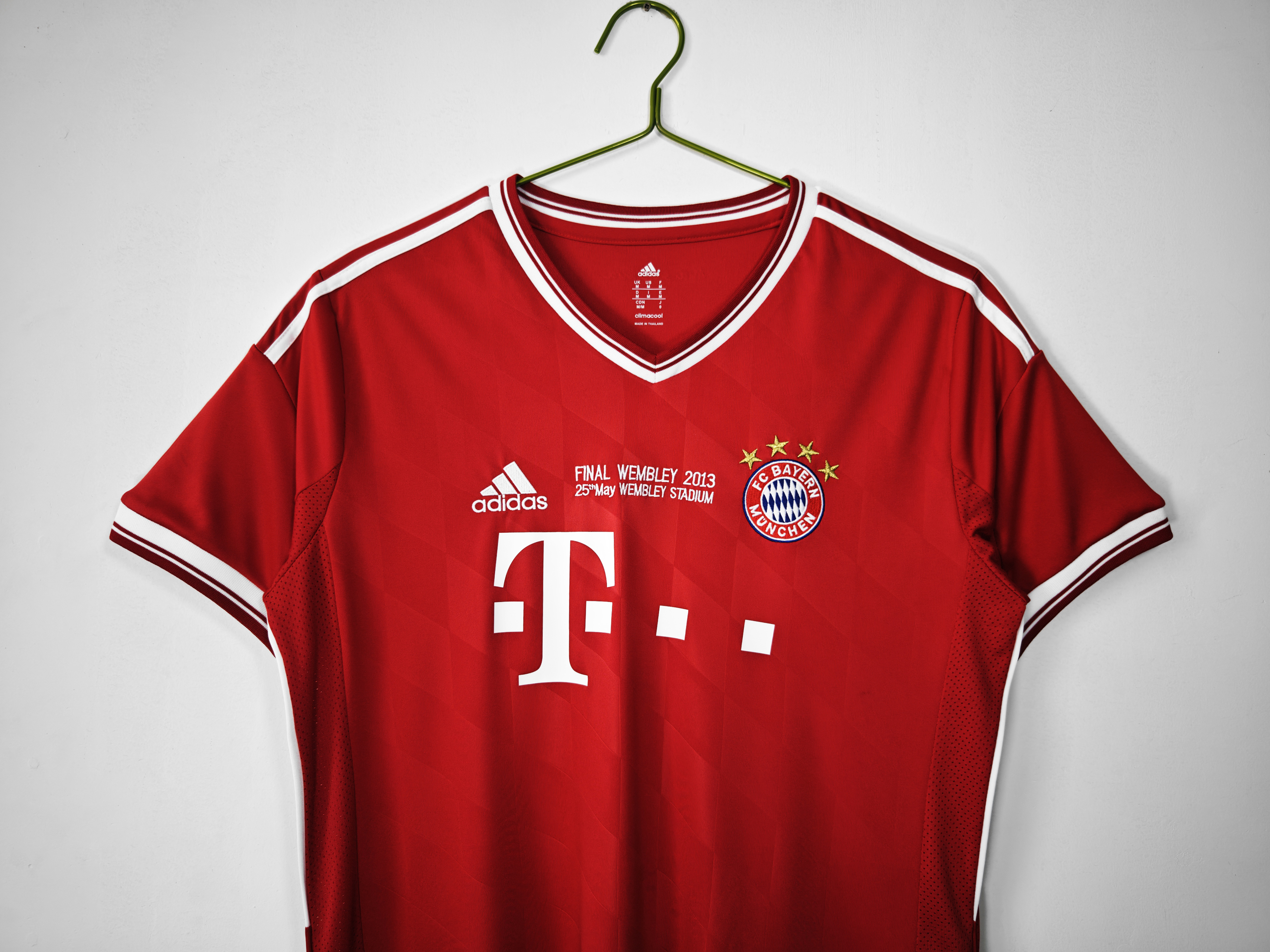 2013-2014 Bayern Munchen Champions League Home jersey
