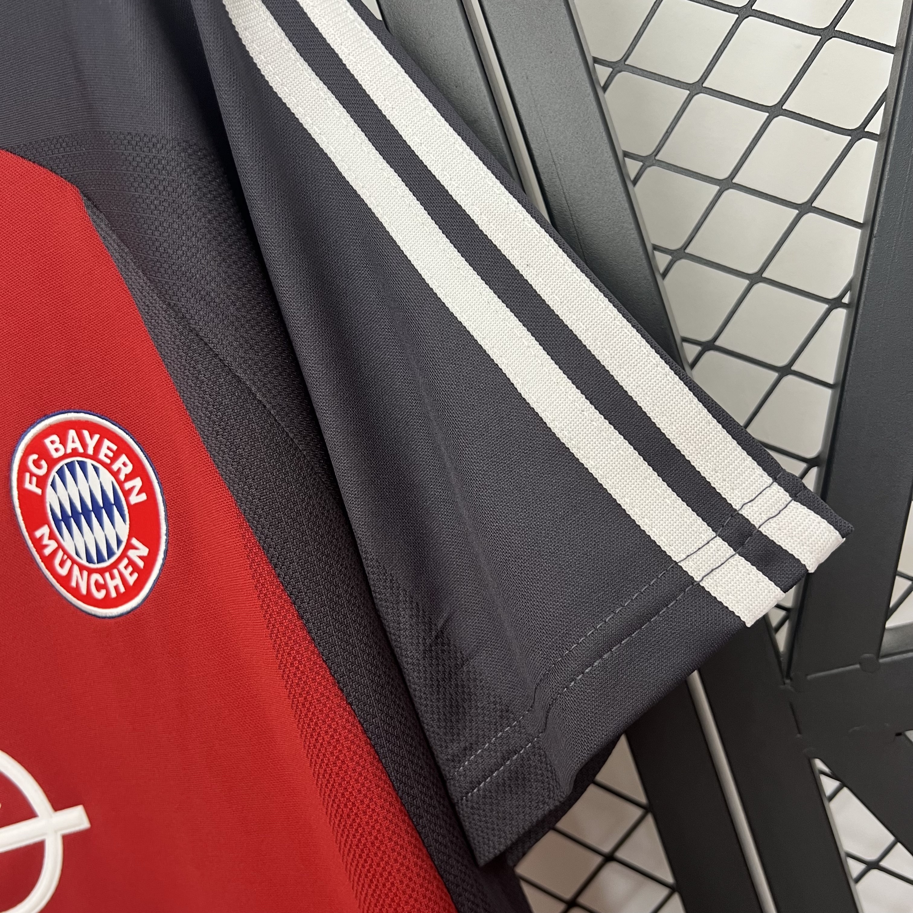 2001-2002 Bayern Munchen Home jersey