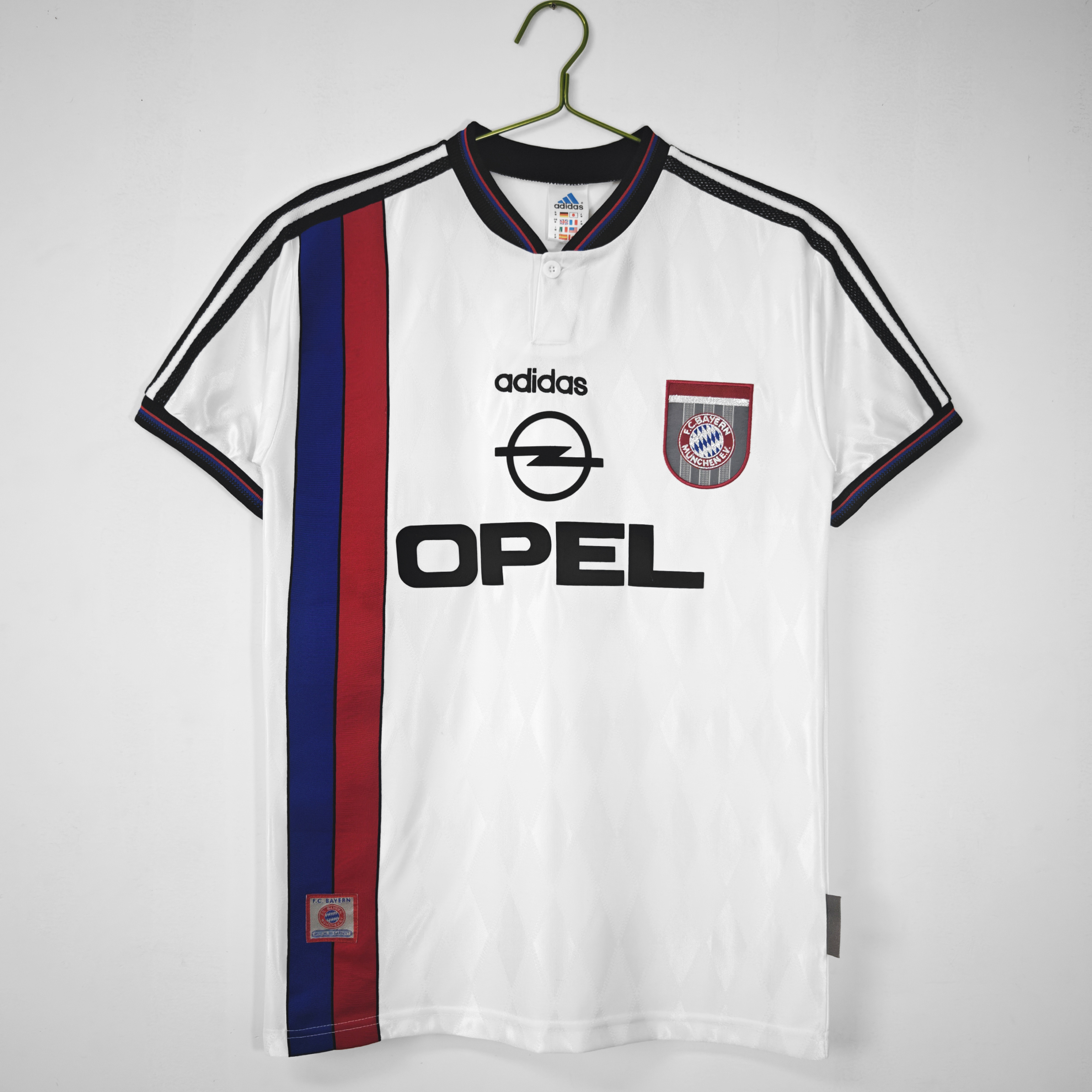 1996-1998 Bayern Munchen Away jersey