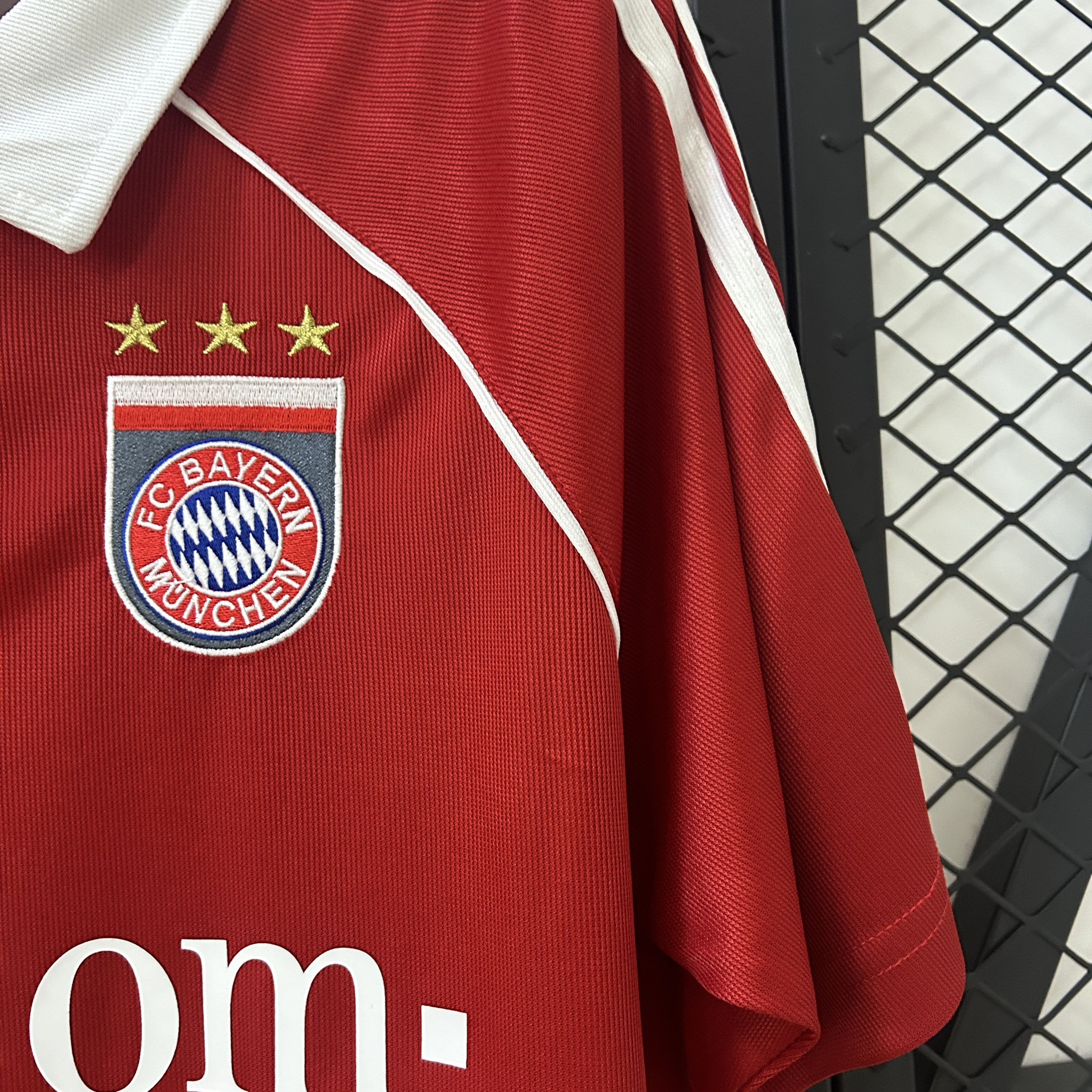 2005-2006 Bayern Munchen Home jersey
