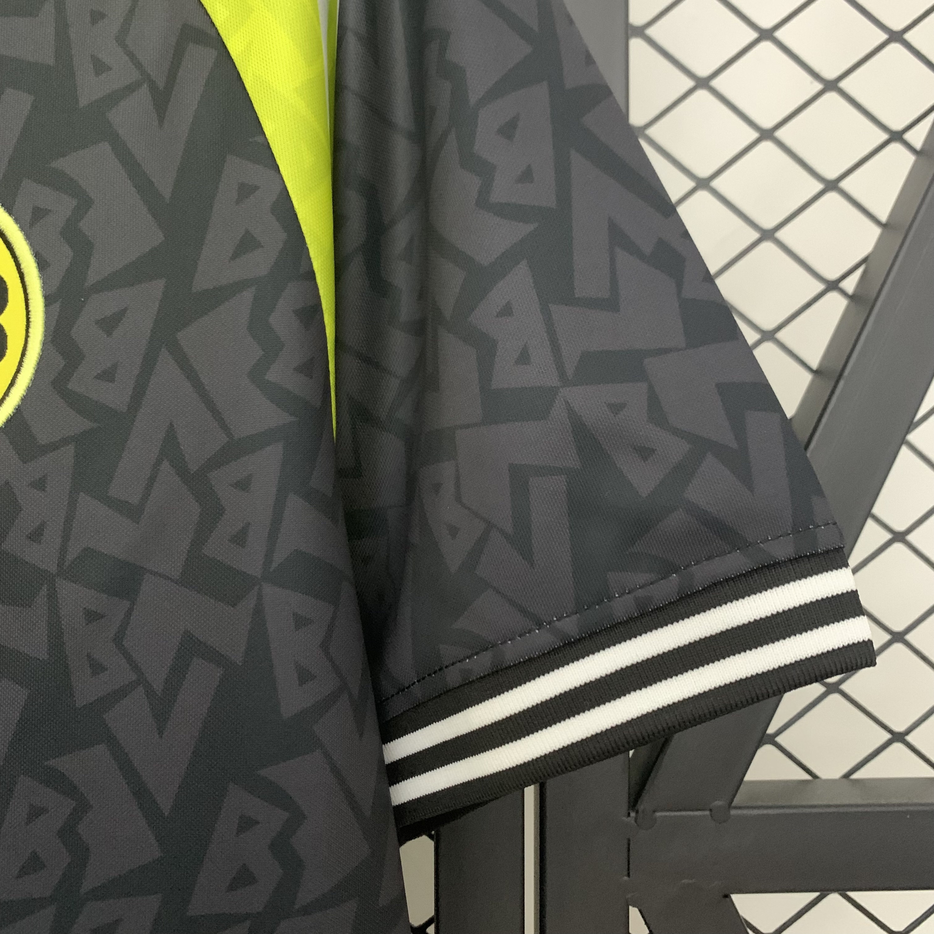 1995-1996 Dortmund Away jersey