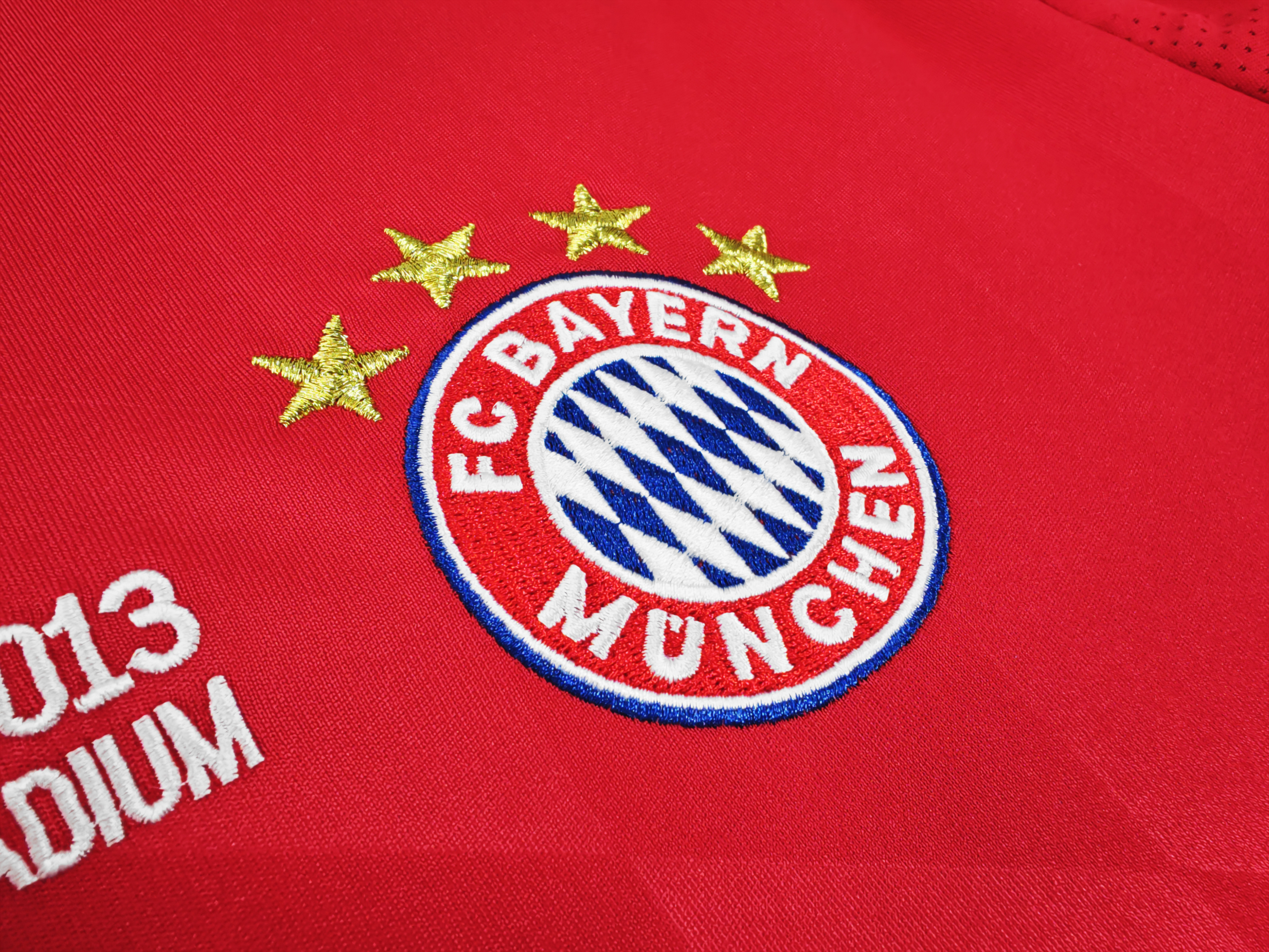 2013-2014 Bayern Munchen Champions League Home jersey
