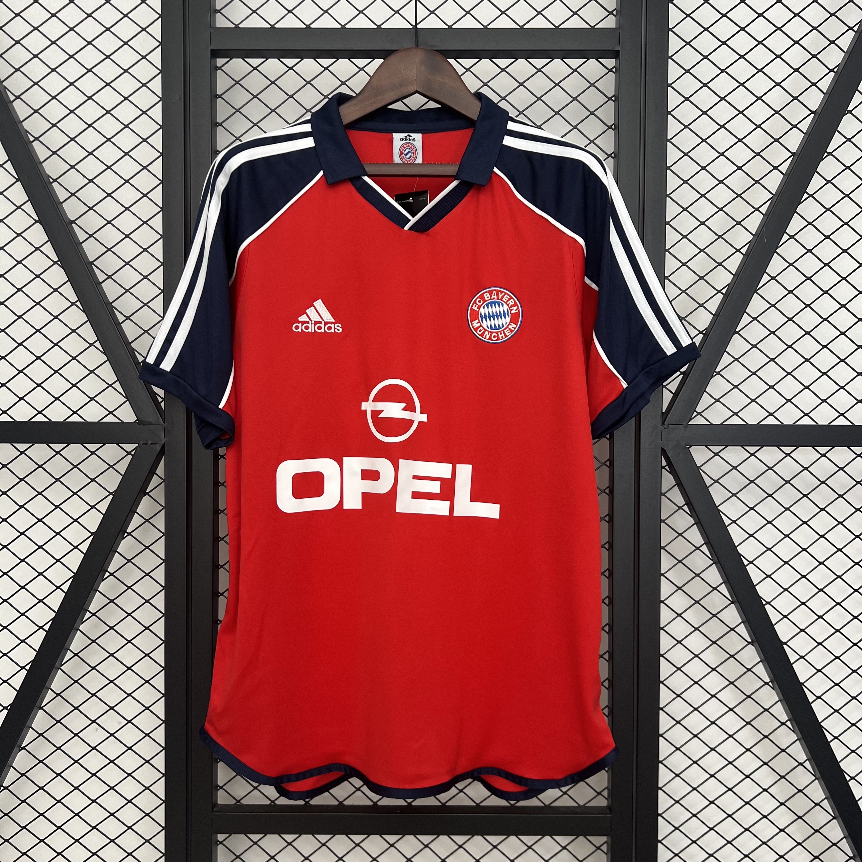 2000-2001 Bayern Munchen Home jersey