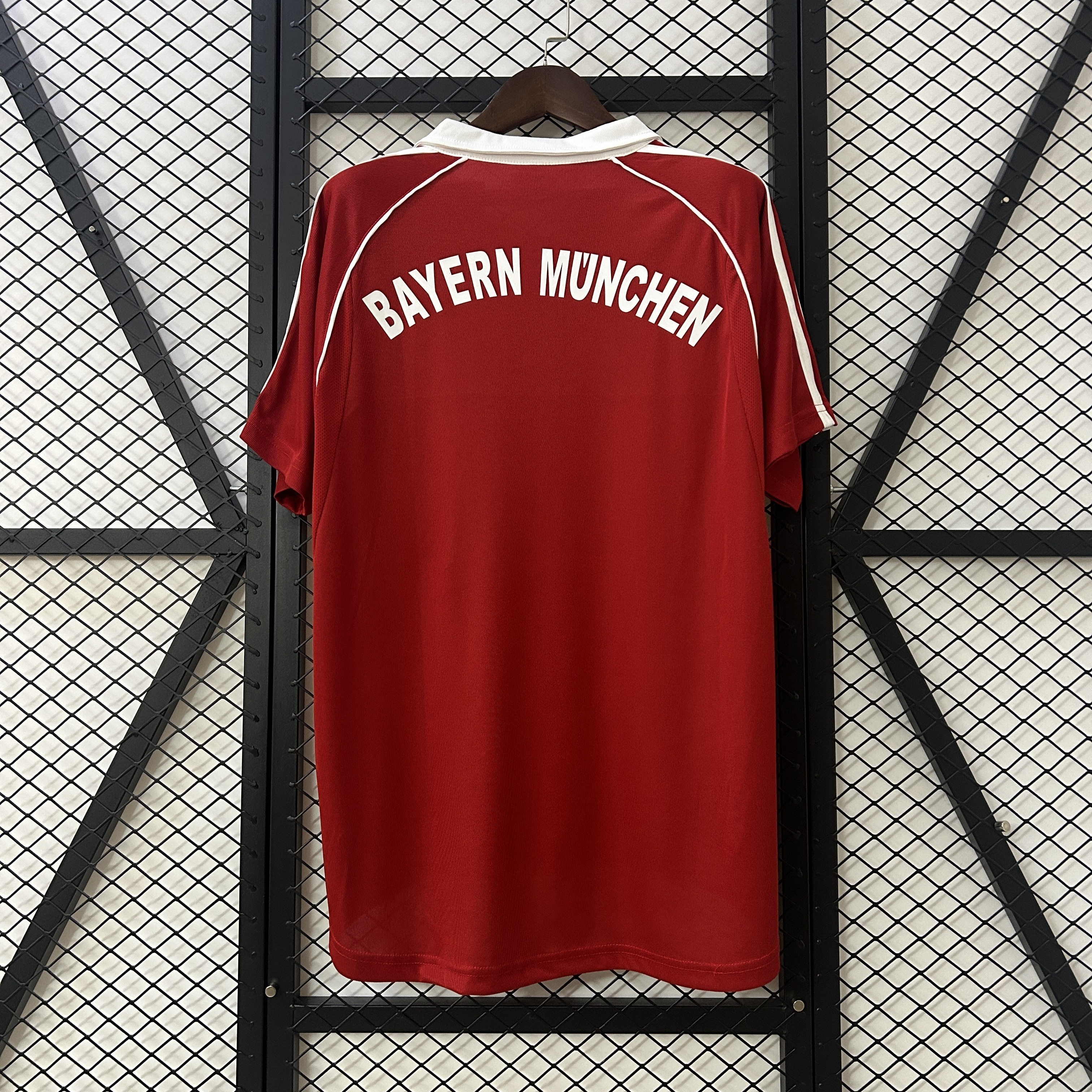 2005-2006 Bayern Munchen Home jersey