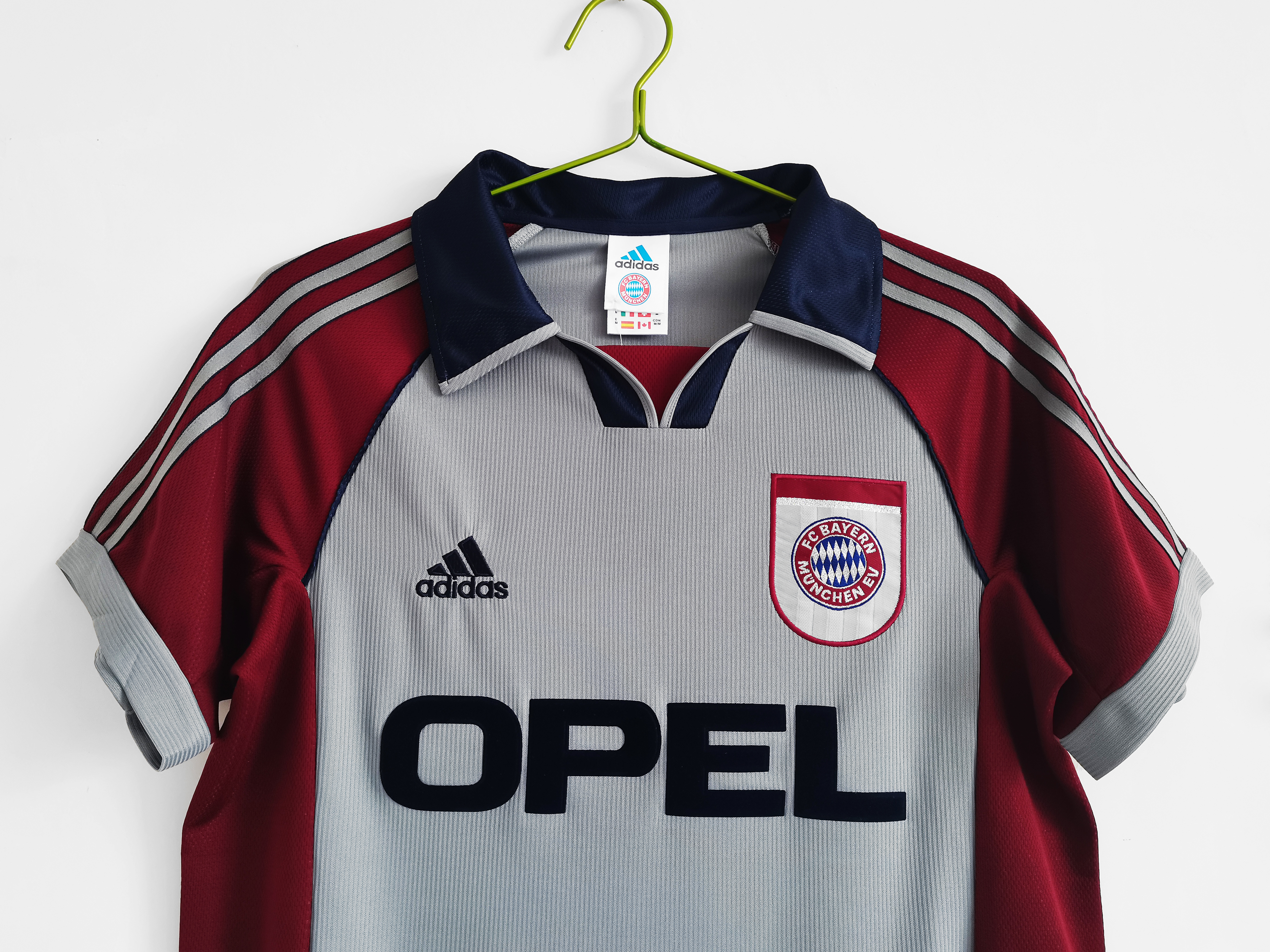 1998-1999 Bayern Munchen Away jersey
