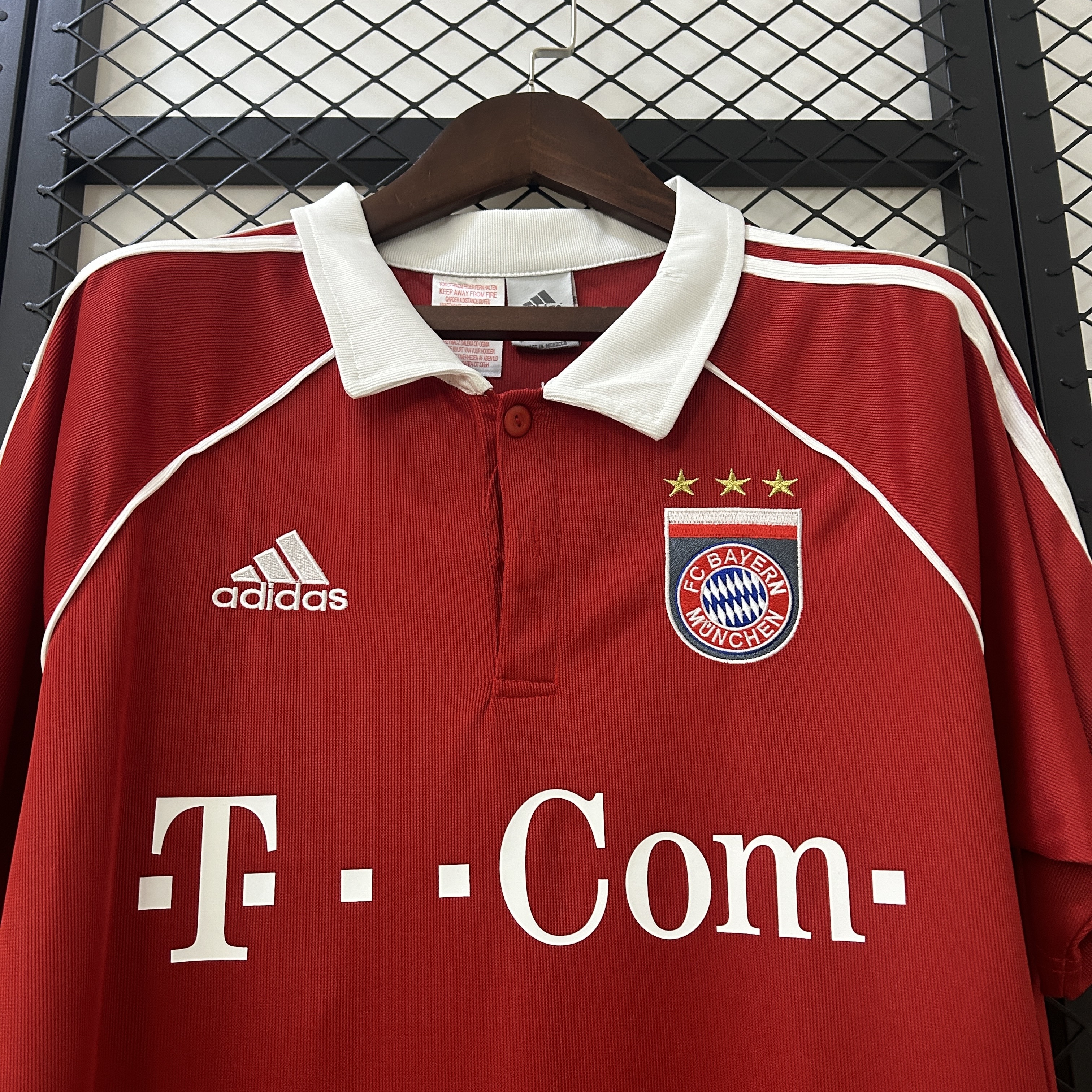 2005-2006 Bayern Munchen Home jersey