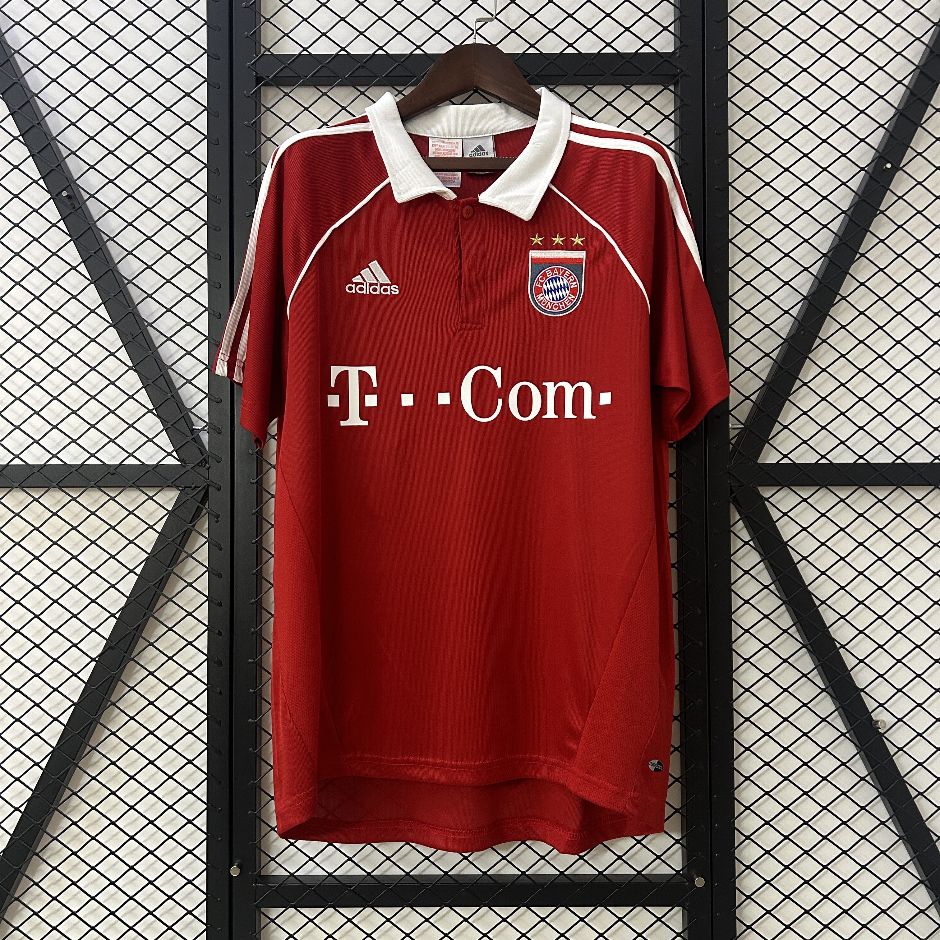 2005-2006 Bayern Munchen Home jersey