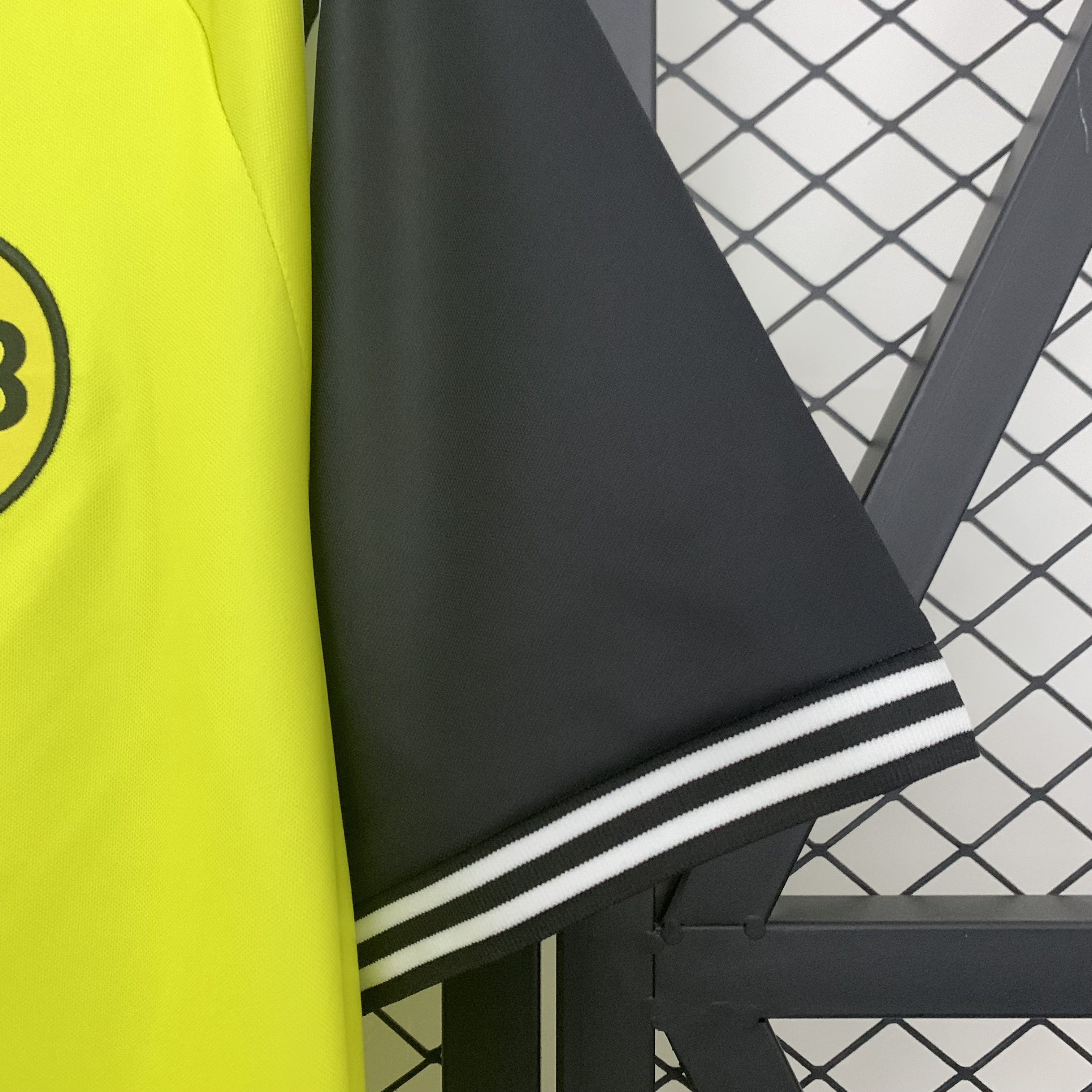 1995-1996 Dortmund Home jersey