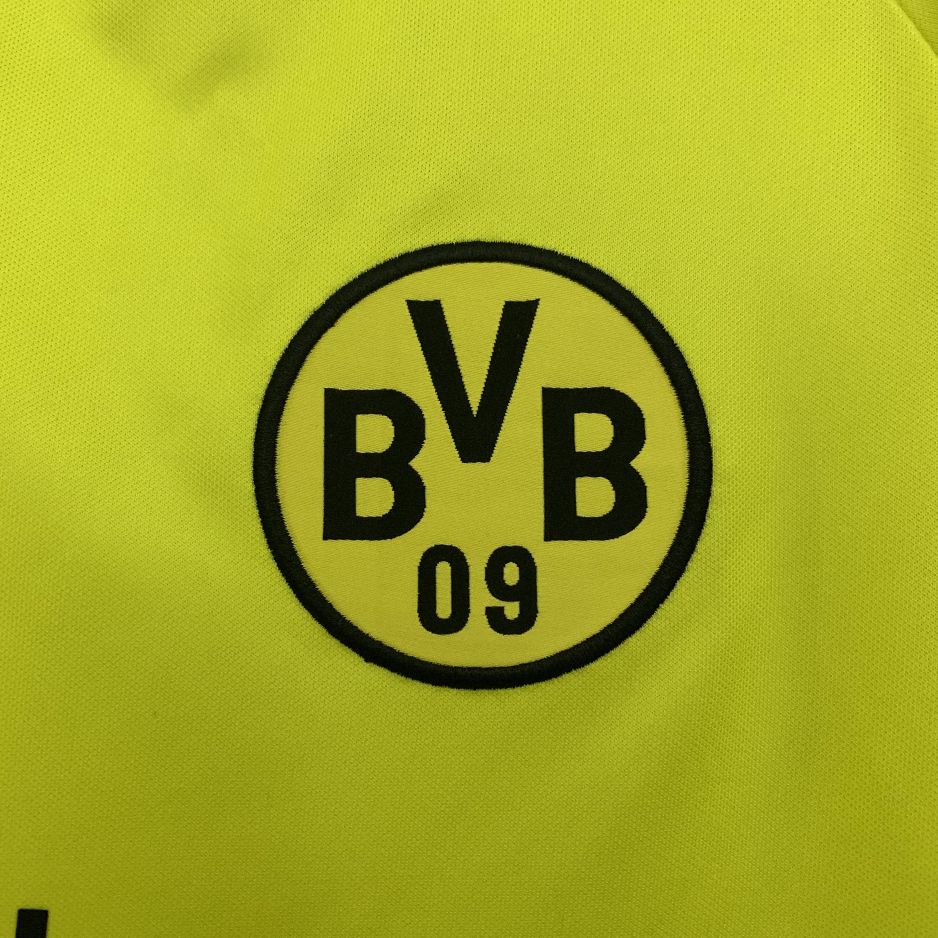 1995-1996 Dortmund Home jersey