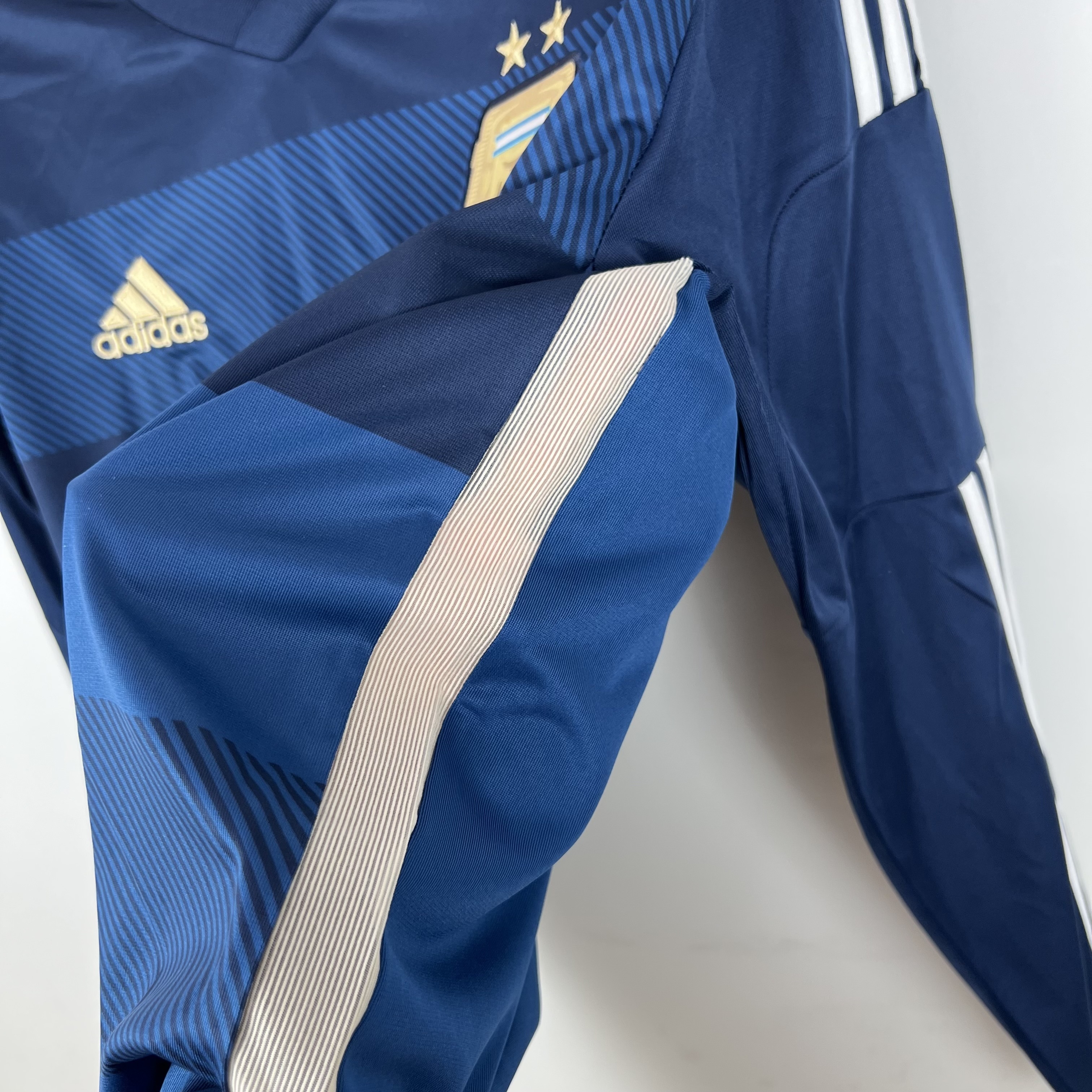 Long sleeves 2014 Argentina Away jersey