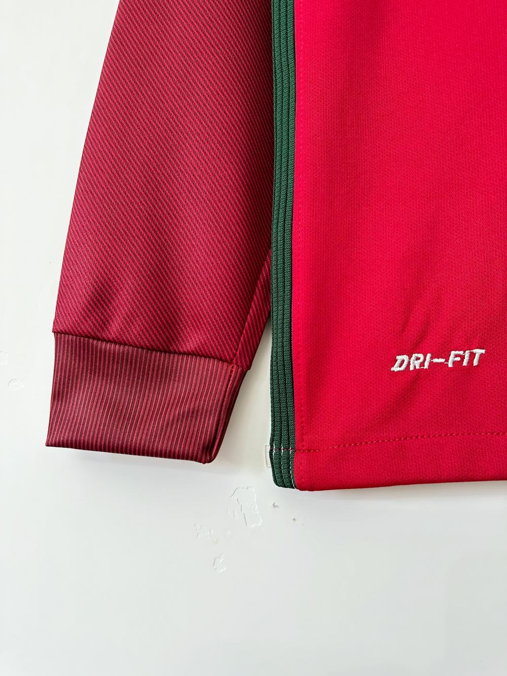 Long sleeve 2016 Portugal home Jersey