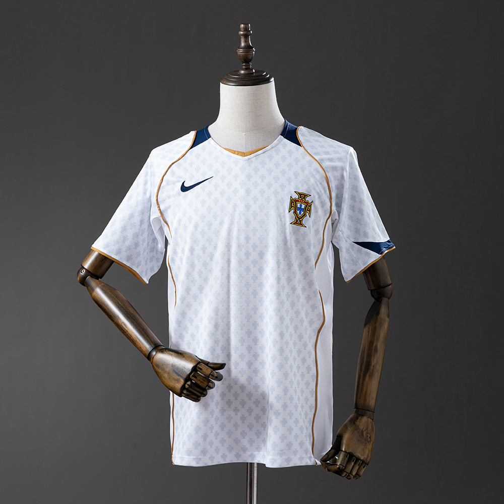 2004 Portugal Away jersey