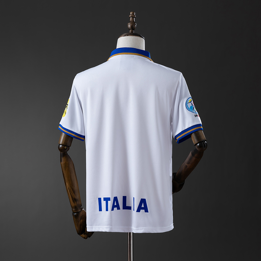 1996 Italy Away jersey