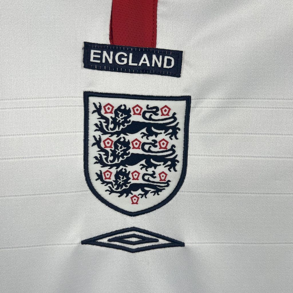 2004 England home Jersey