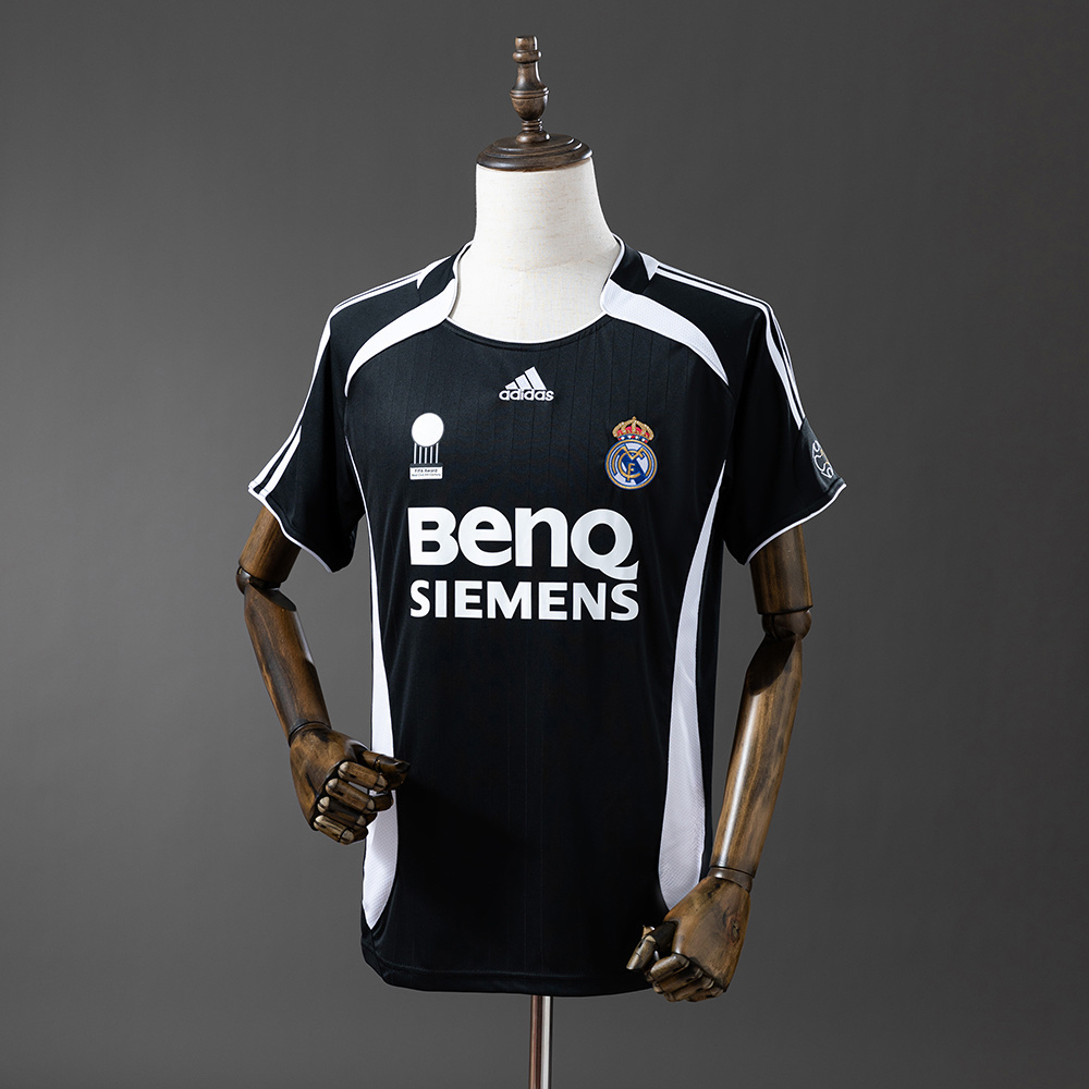 2006-2007 Real Madrid third jersey