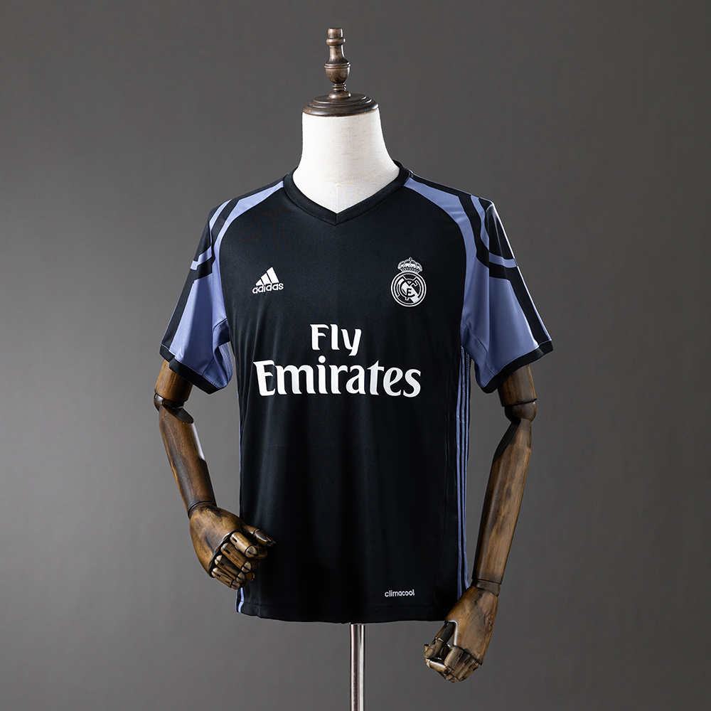 2016-2017 Real Madrid third jersey