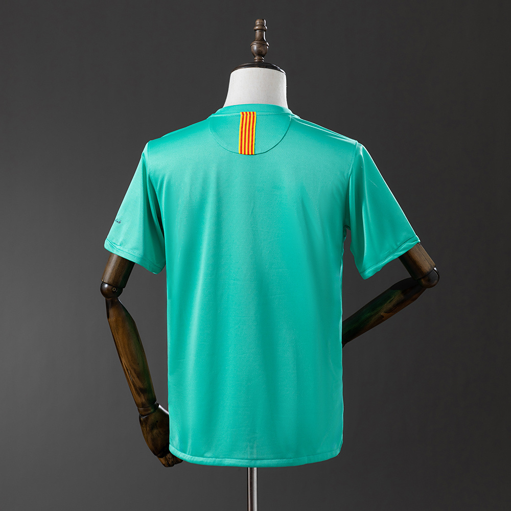 2010-2011 Barcelona away jersey